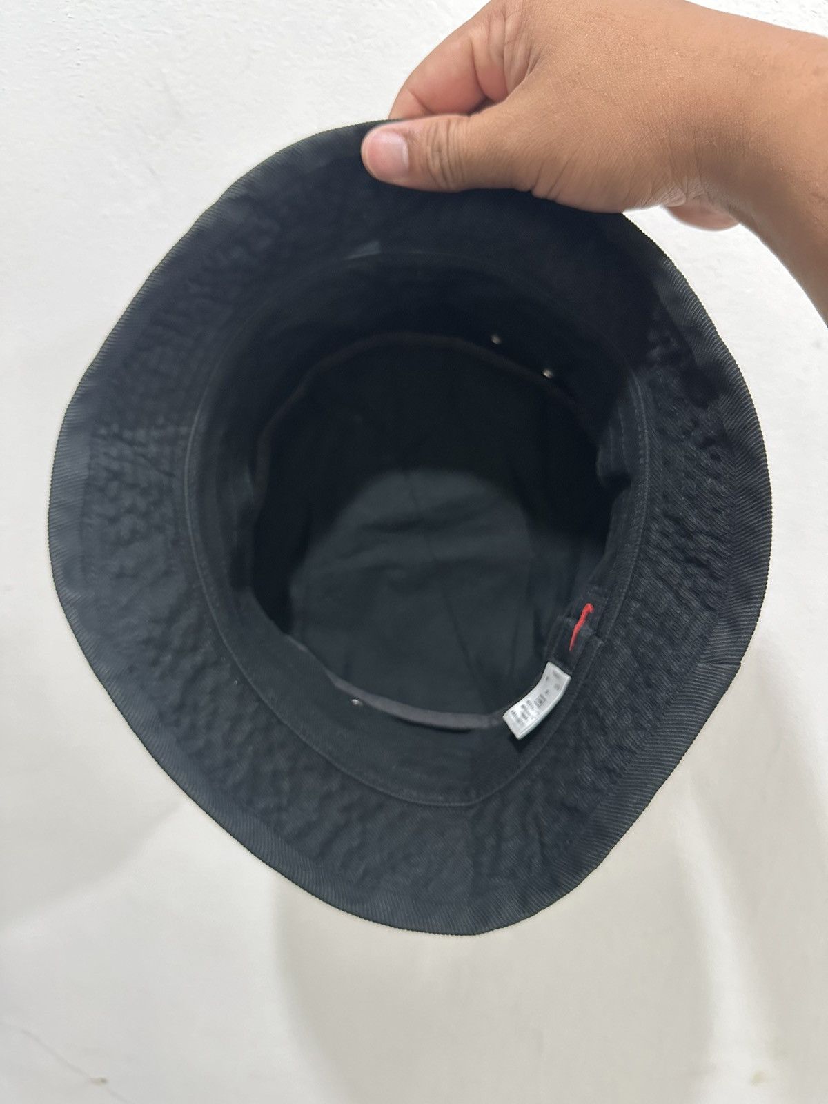 Nike VTG Nike Tigerwoods Logo Bucket Hat Size ONE SIZE - 5 Thumbnail