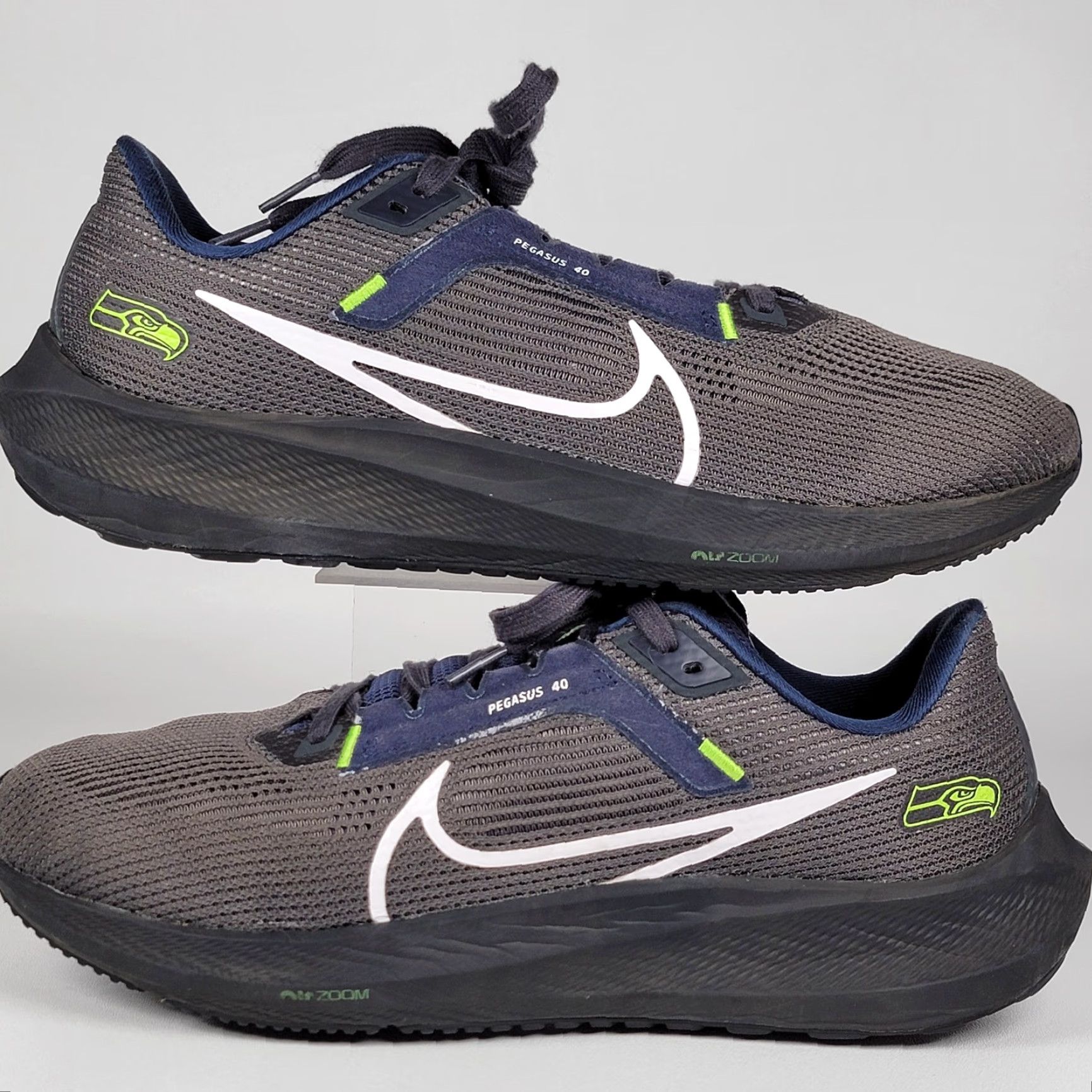 Nike Nike Pegasus 40 Seattle Seahawks Running Men's 11.5 US Nike Air Zoom Pegasus 40 Sneakers Black Mens NFL DZ6007-001 Size US 11 / EU 44 - 5 Thumbnail