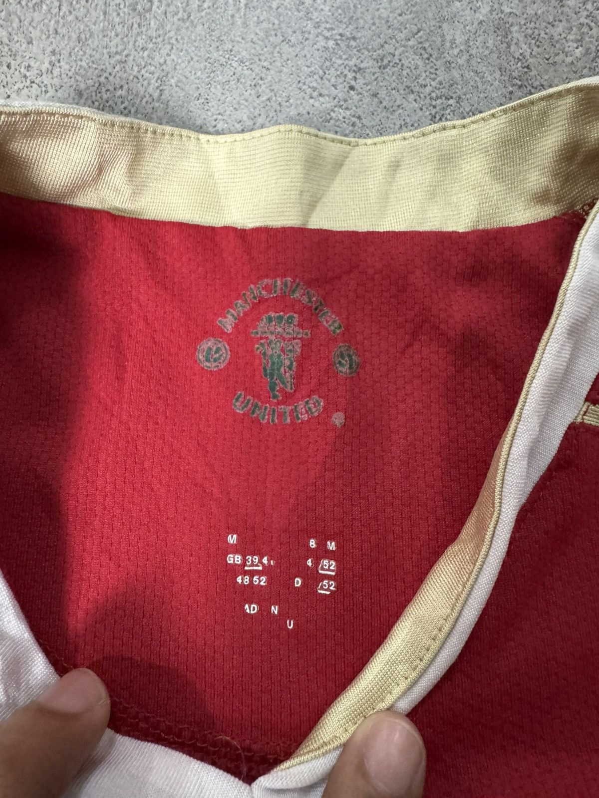 Nike NIKE 2006-2007 MANCHESTER UNITED HOME JERSEY Size US M / EU 48-50 / 2 - 7 Thumbnail