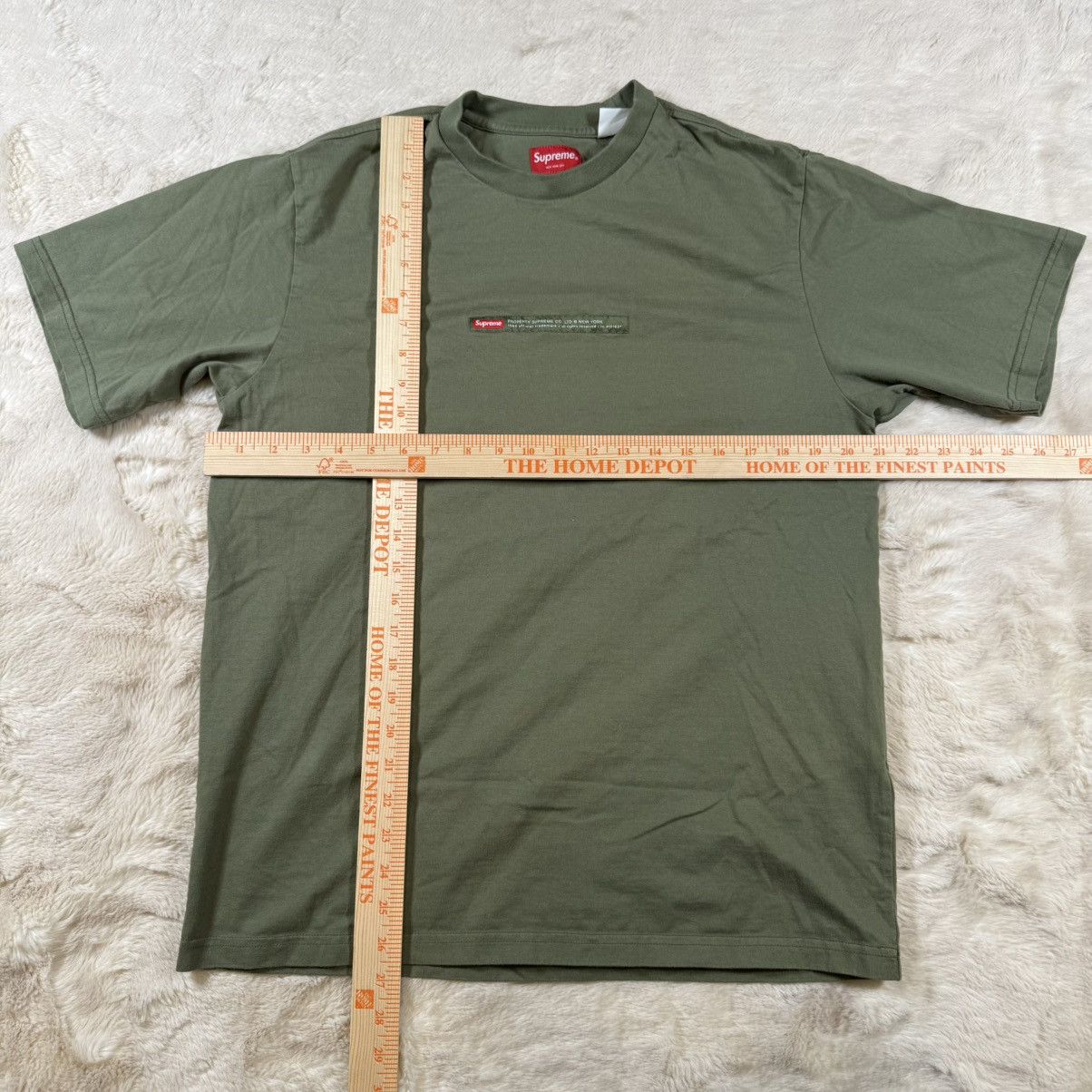 Supreme Supreme Property Label S/S T-Shirt 'Olive Green’ Sz M Size US M / EU 48-50 / 2 - 7 Thumbnail