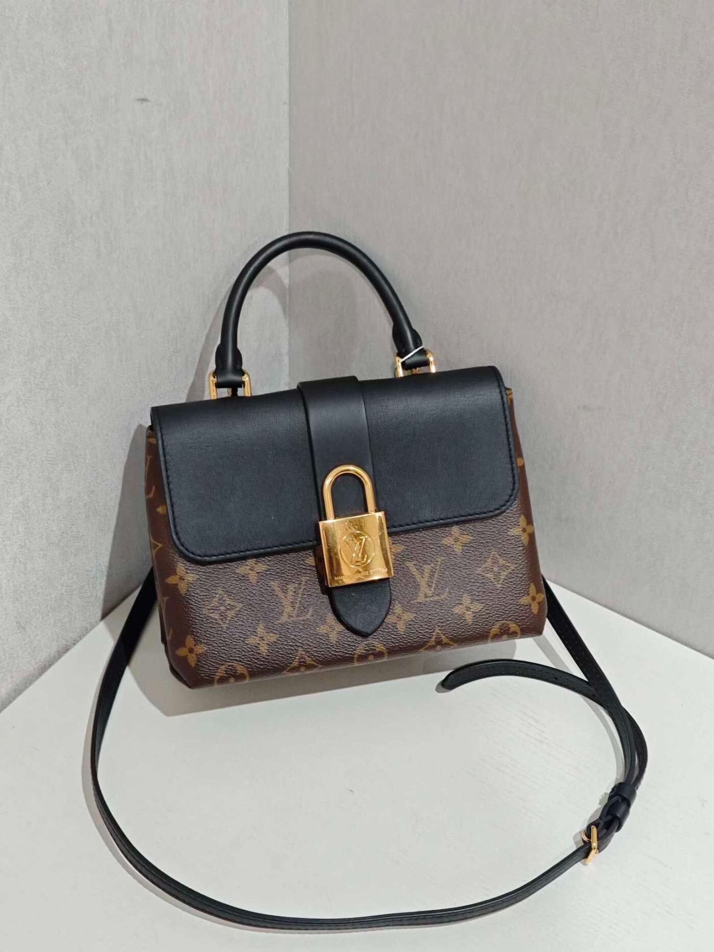 Louis Vuitton Pre-loved Bag Very good condition Size ONE SIZE - 1 Thumbnail