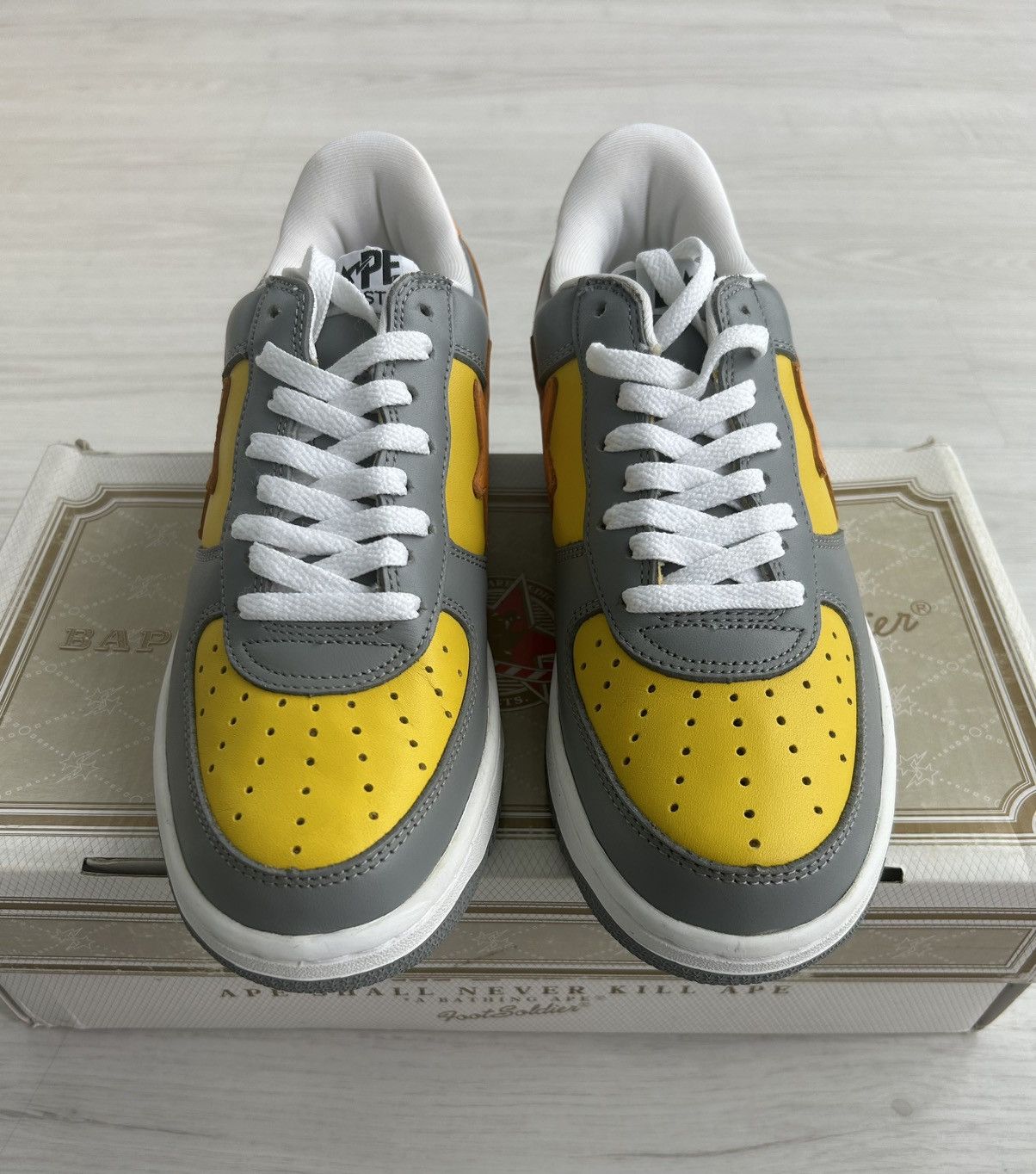 Bape VERY RARE OG 2003 A BATHING APE ORANGE/GRAY BAPESTA Size US 9.5 / EU 42-43 - 8 Thumbnail