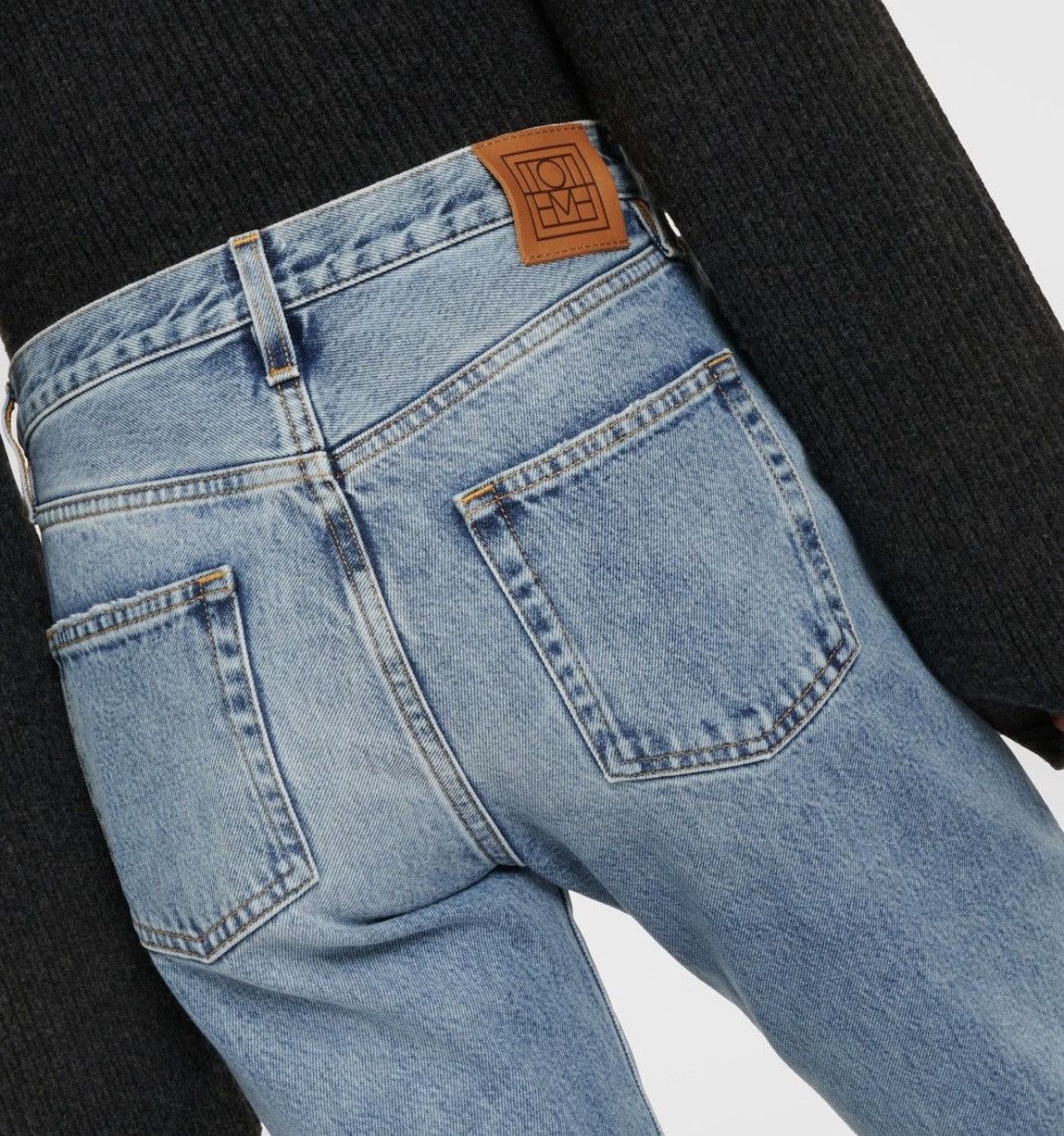 Toteme TOTEME Twisted Seam mid-rise straight jeans Size 25" / US 0 / IT 36 - 4 Thumbnail