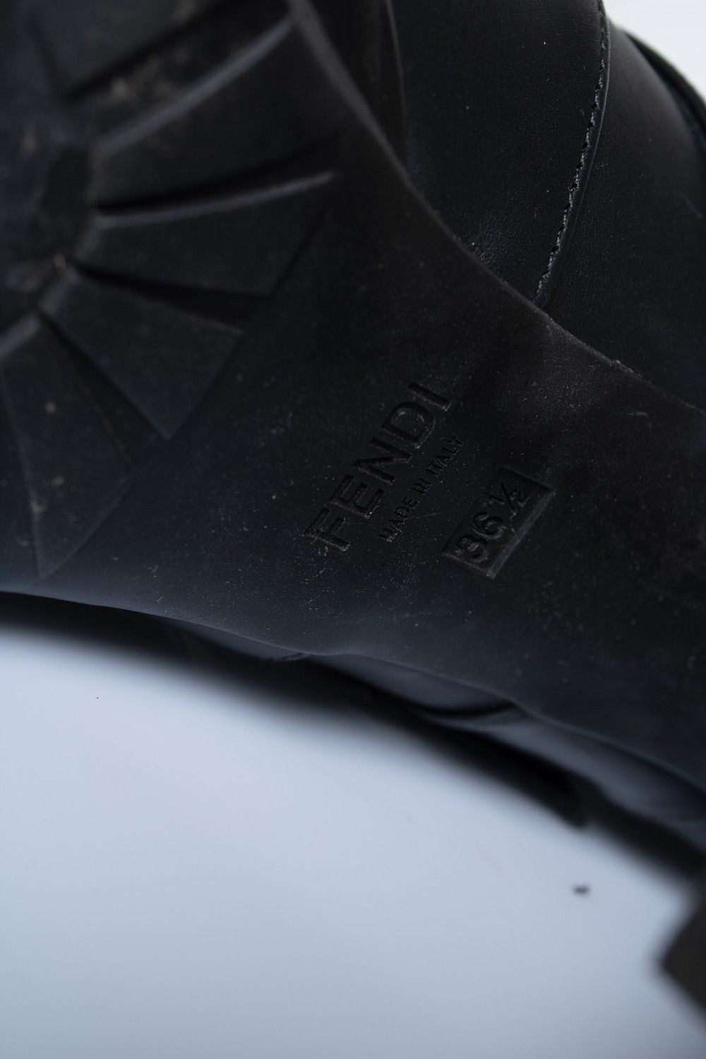 Fendi Fendi, black leather ankle boots with shearling Size US 6.5 / IT 36.5 - 8 Thumbnail