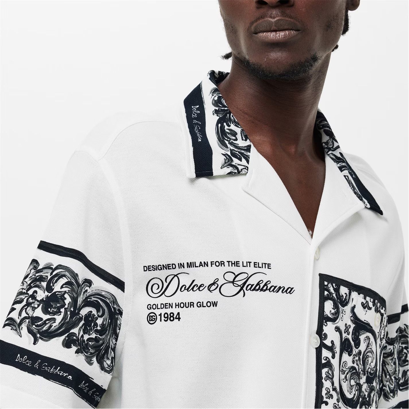 Dolce & Gabbana o1g2r1mq0426 Short Sleeve Bowling Shirt in White/Black Size US L / EU 52-54 / 3 - 5 Thumbnail