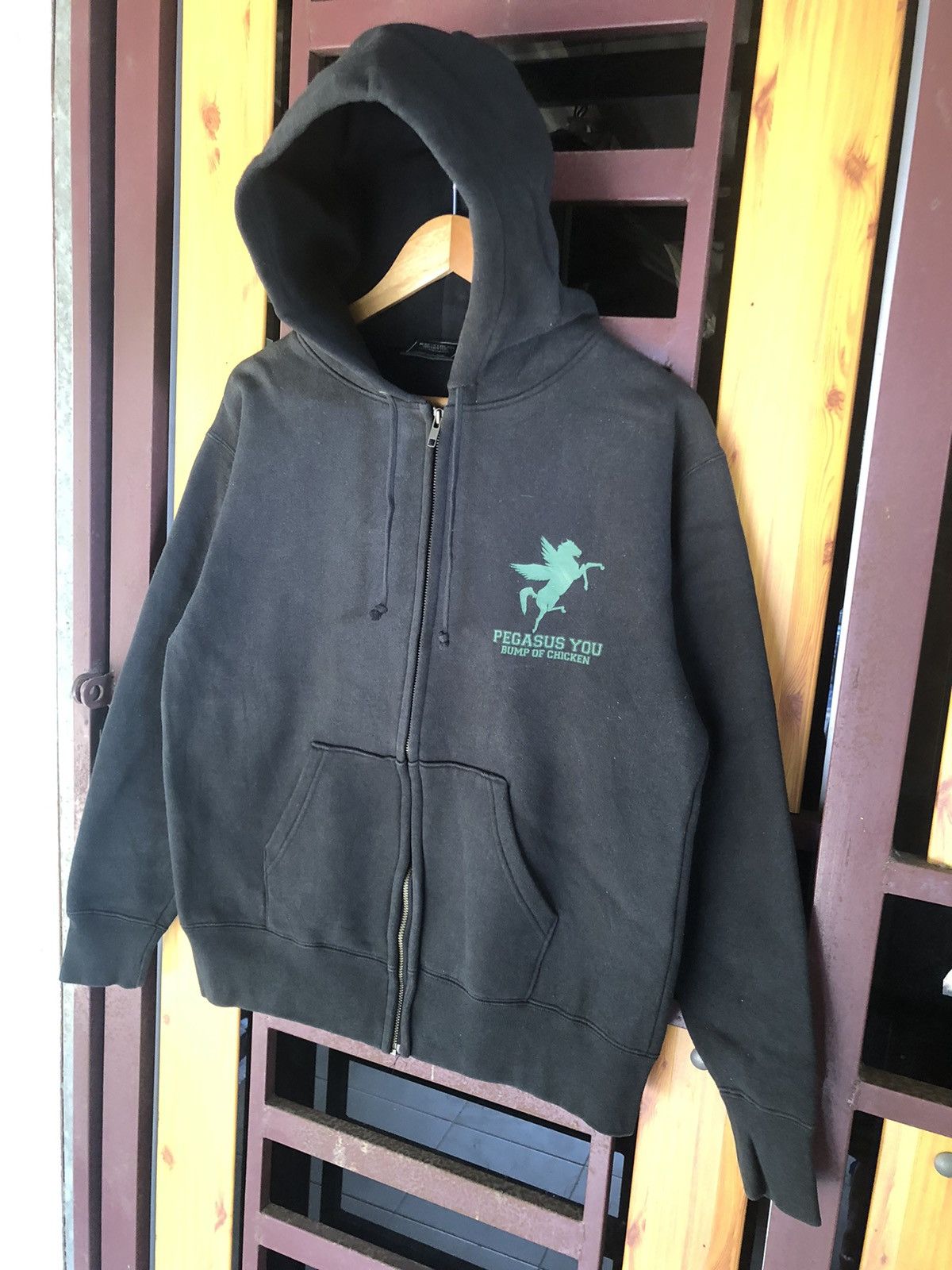 Band Tees × Rap Tees × Vintage 🔥Vintage Y2K🔥Pegasus You Bump Of Chicken Band Hoodies Size US L / EU 52-54 / 3 - 12 Thumbnail