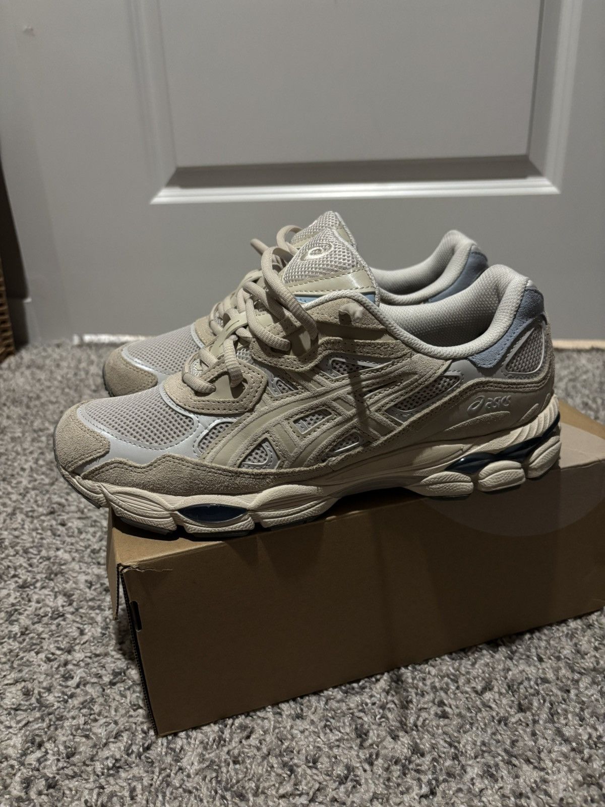 Asics asics gel-NYC smoke grey Size US 8.5 / EU 41-42 - 2 Thumbnail