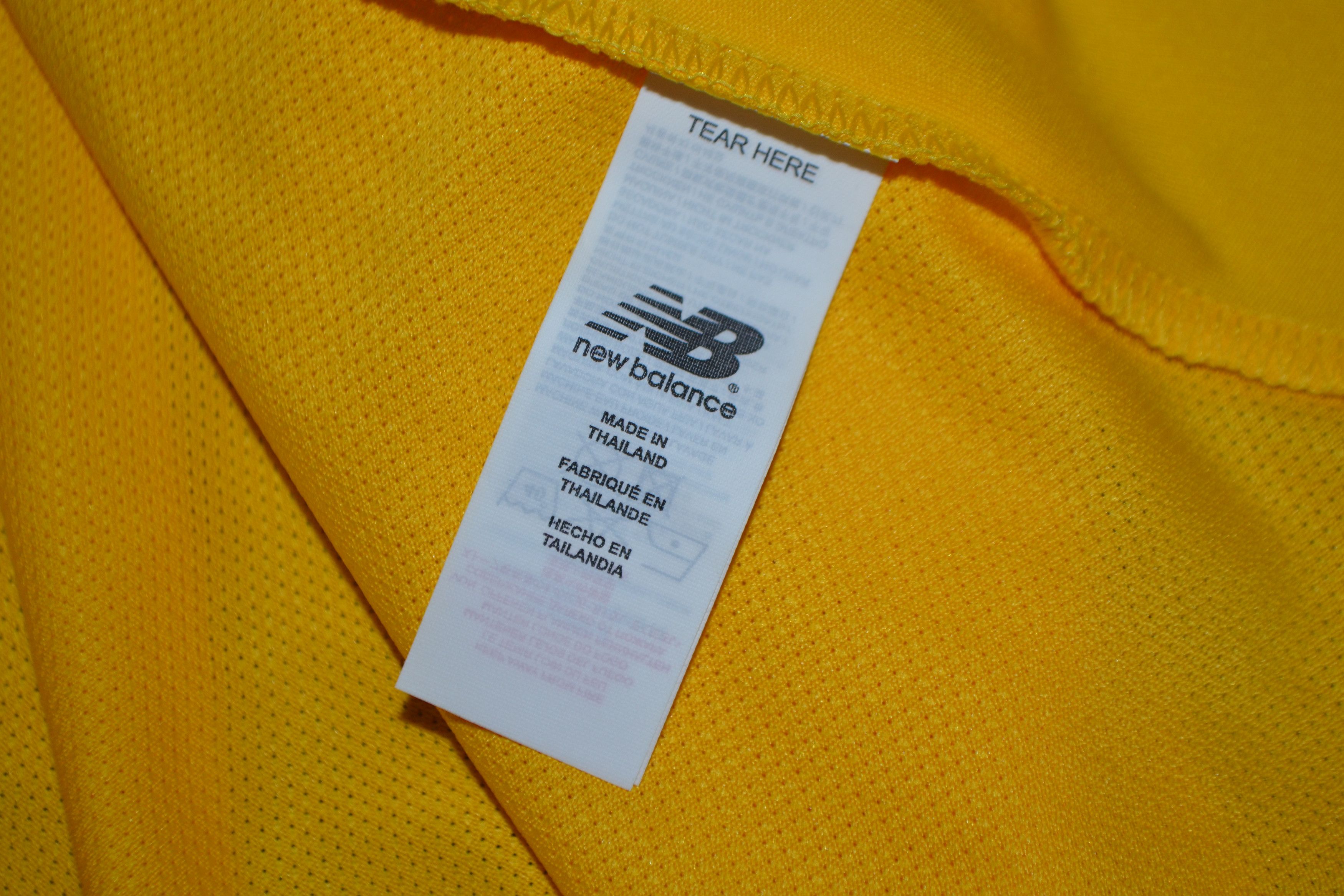 New Balance Celtic Glasgow Away Football Shirt 2019 2020 Jersey Size US L / EU 52-54 / 3 - 7 Thumbnail