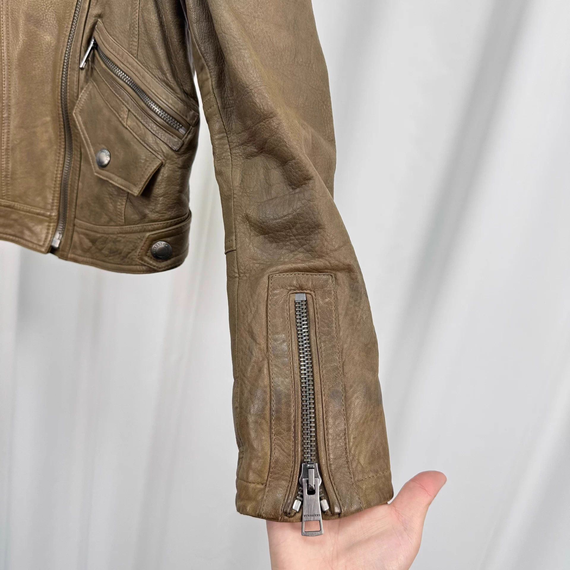Burberry Burberry Quilted Sheepskin Jacket Check Lined UK8 95 New Size S / US 4 / IT 40 - 4 Thumbnail