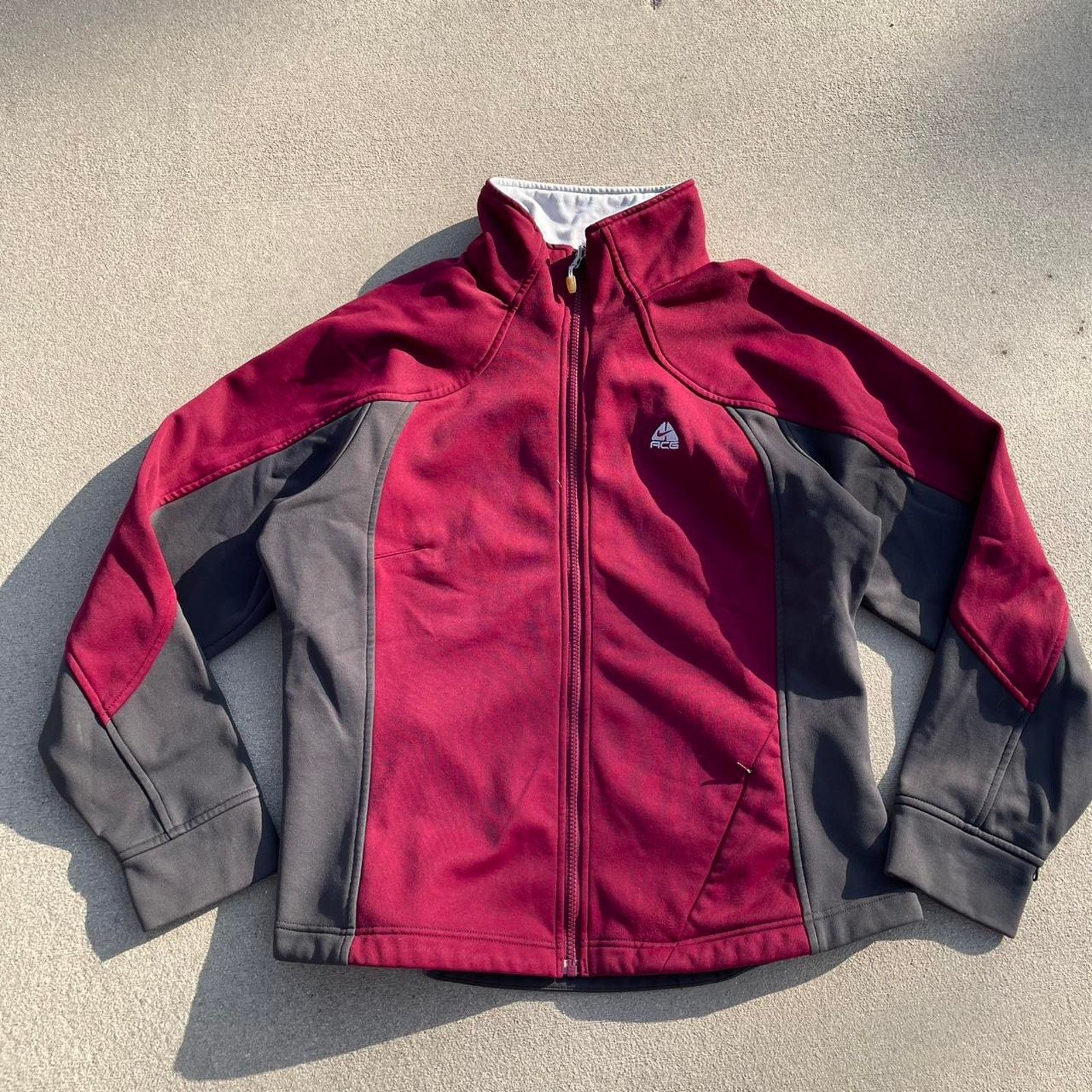 Nike Vintage Nike ACG Full Zip Track Jacket Size S / US 4 / IT 40 - 1 Thumbnail