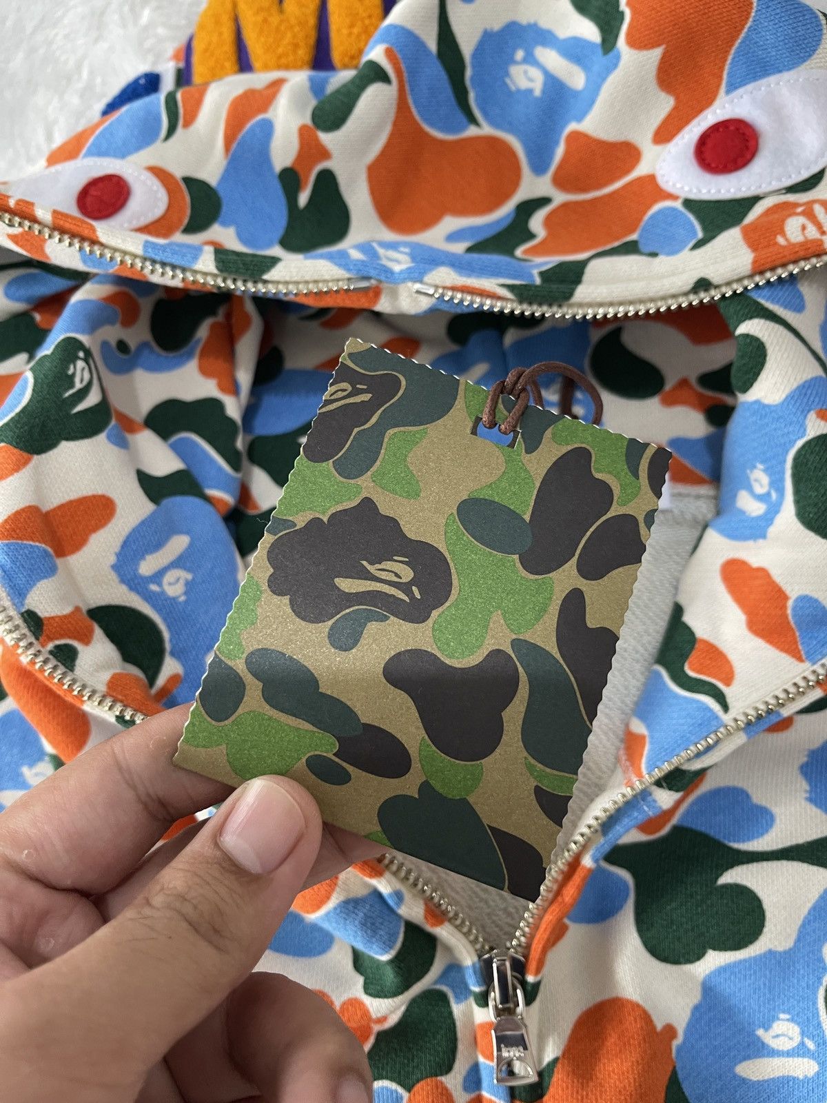 Bape BAPE Shark Hoodie indonesian camo exclusive Size US M / EU 48-50 / 2 - 12 Thumbnail