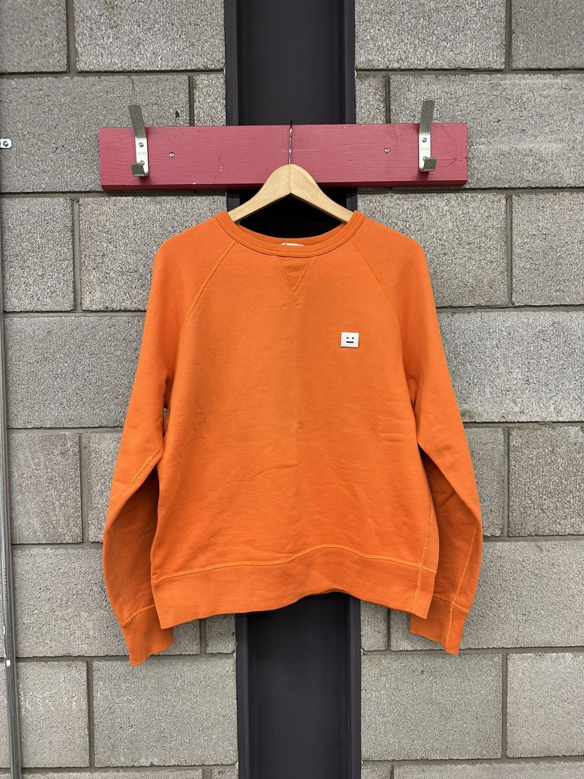Acne Studios Acne Studiios College Face Crewneck Size US M / EU 48-50 / 2 - 1 Thumbnail