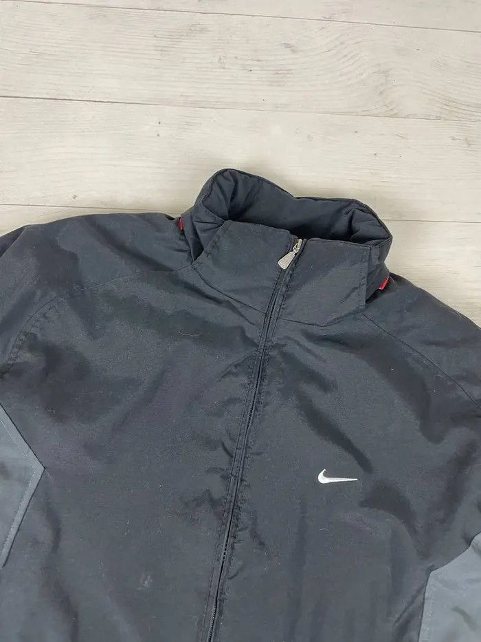 Nike Vintage Nike Big Logo Swoosh 2000s Puffer Jacket Drill Rap Size US M / EU 48-50 / 2 - 3 Thumbnail