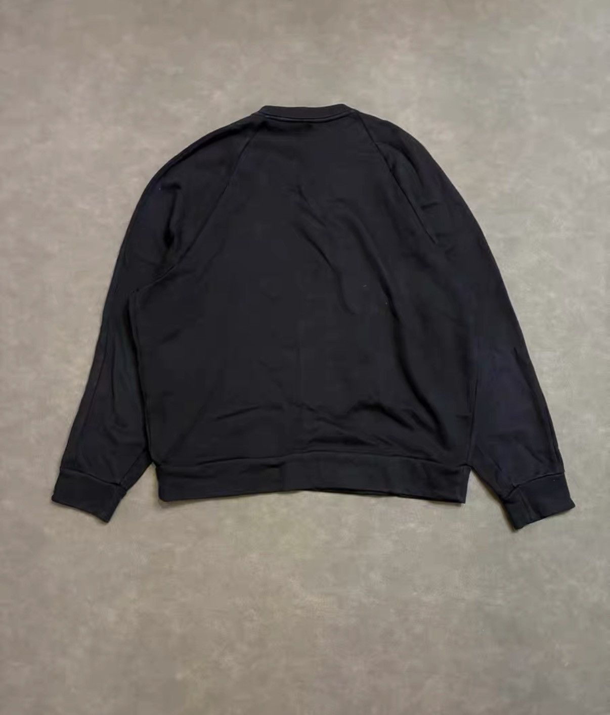 Jil Sander Jil Sander Asymmetric Button Crew Neck Sweatshirt J16 Size US L / EU 52-54 / 3 - 2 Thumbnail
