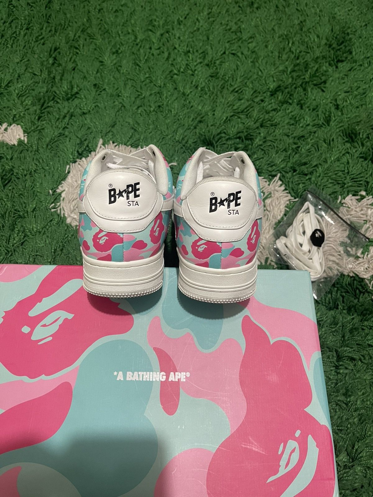 Bape BAPESTA “MIAMI 3RD ANNIVERSARY” size 11 Size US 11 / EU 44 - 4 Thumbnail