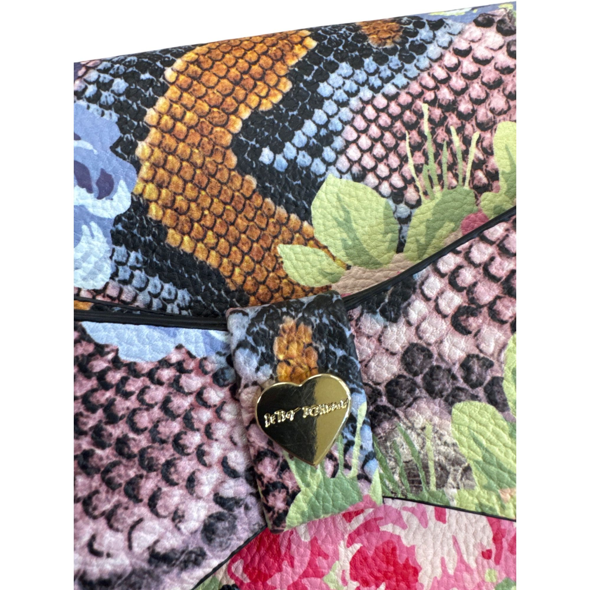 Betsey Johnson Betsey Johnson Floral Snakeskin Crossbody Clutch Purse SKU 7 Size ONE SIZE - 3 Thumbnail