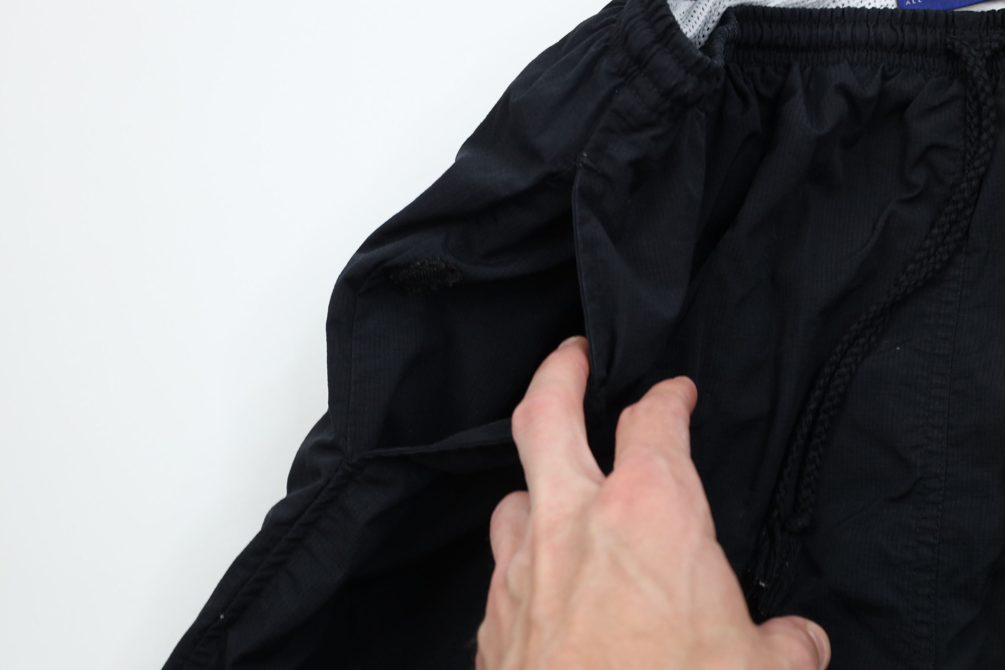 Reebok Vintage 90s Reebok Lined Tapered Leg Windbreaker Pants Black Size US 40 / EU 56 - 8 Thumbnail