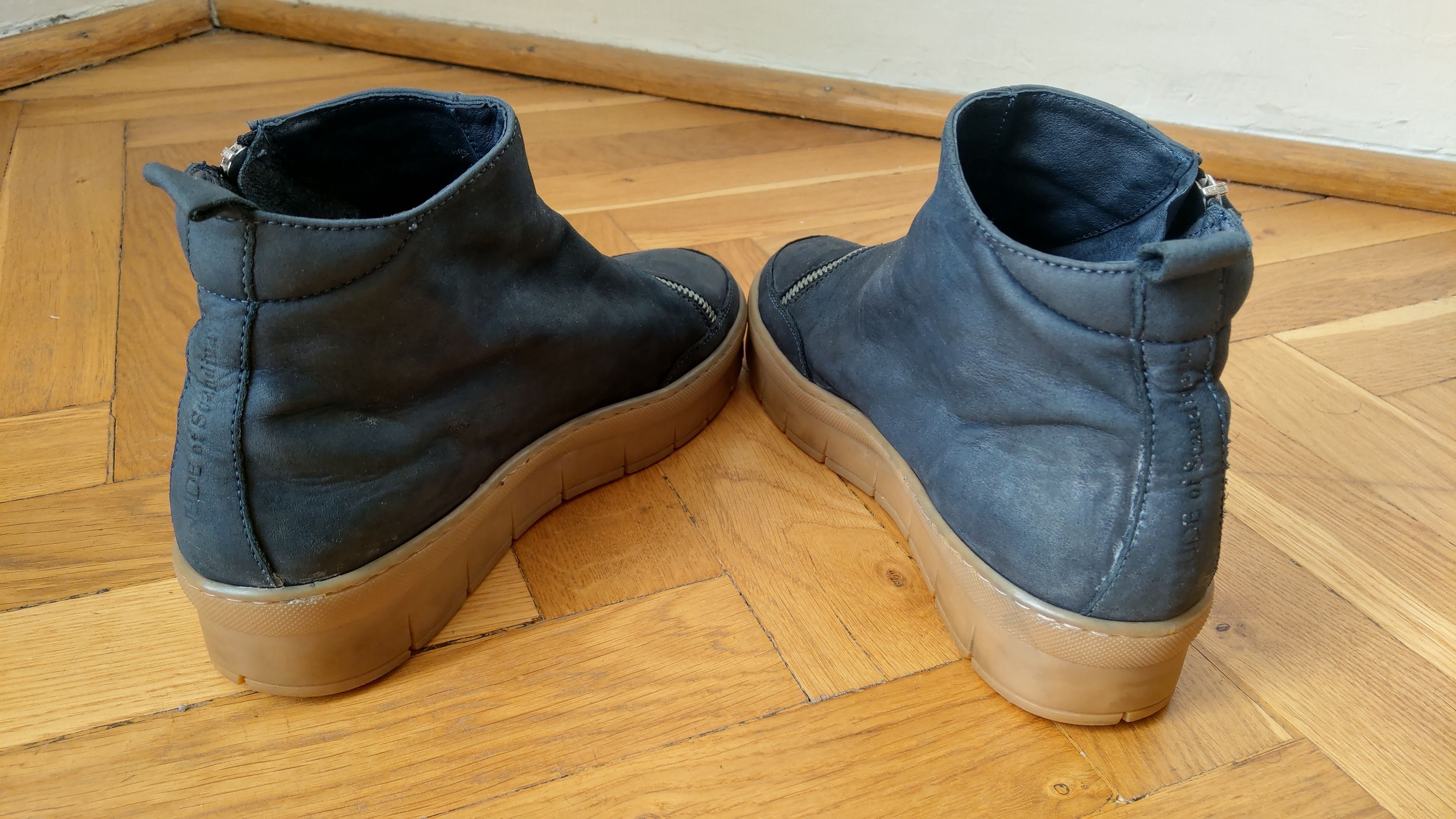 Japanese Brand 100% Leather Zip Platform Sneakers Shoes Alt Goth Noir opium Size US 7 / EU 40 - 19 Thumbnail
