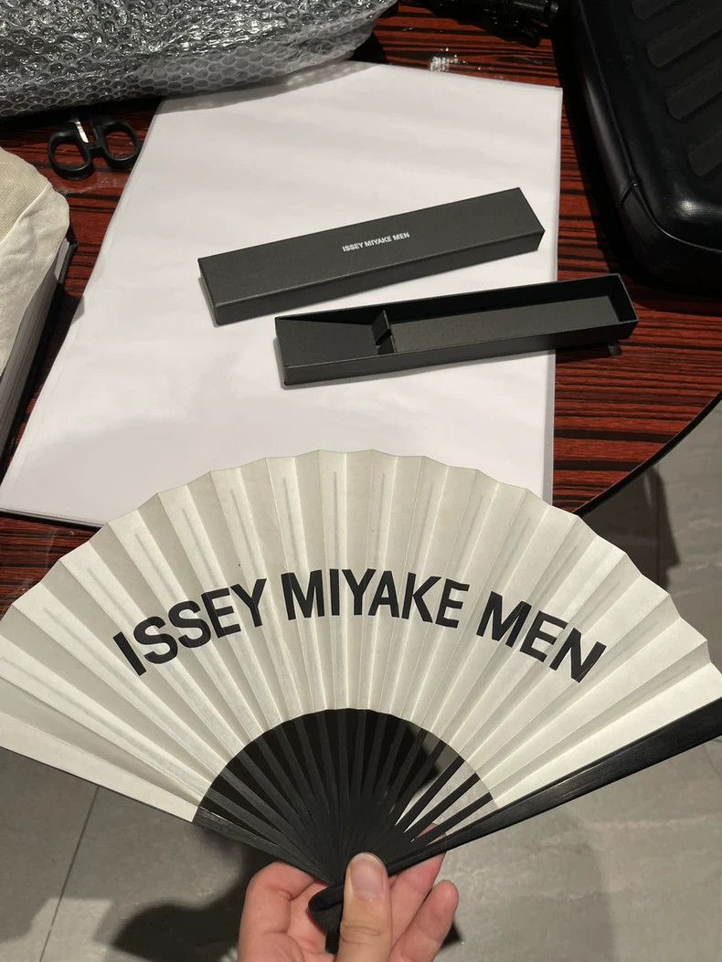 Issey Miyake issey miyake Fan 2502-Nextarrow Size ONE SIZE - 2 Thumbnail
