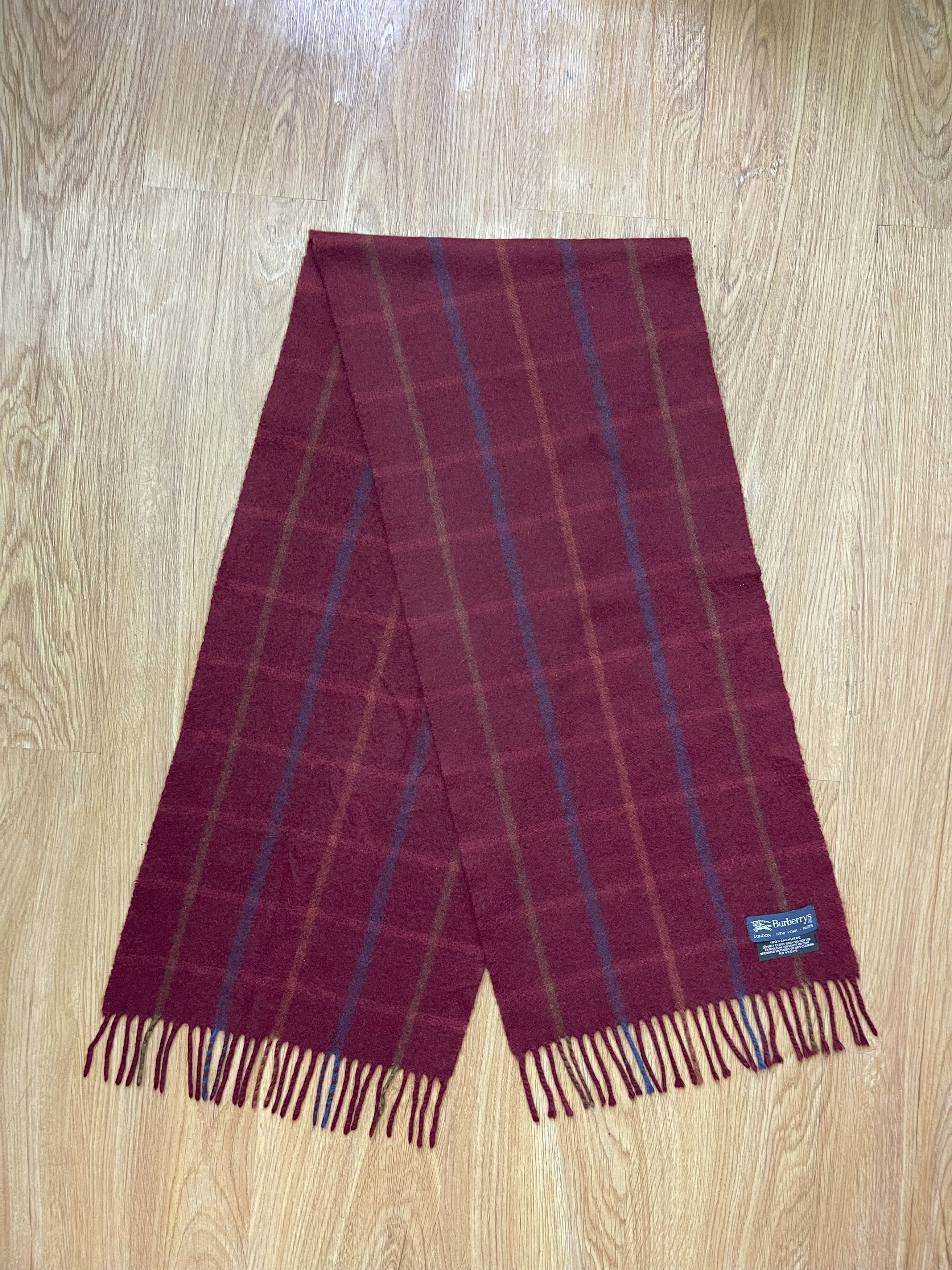 Vintage Burberry Scarf / Muffler - 6041