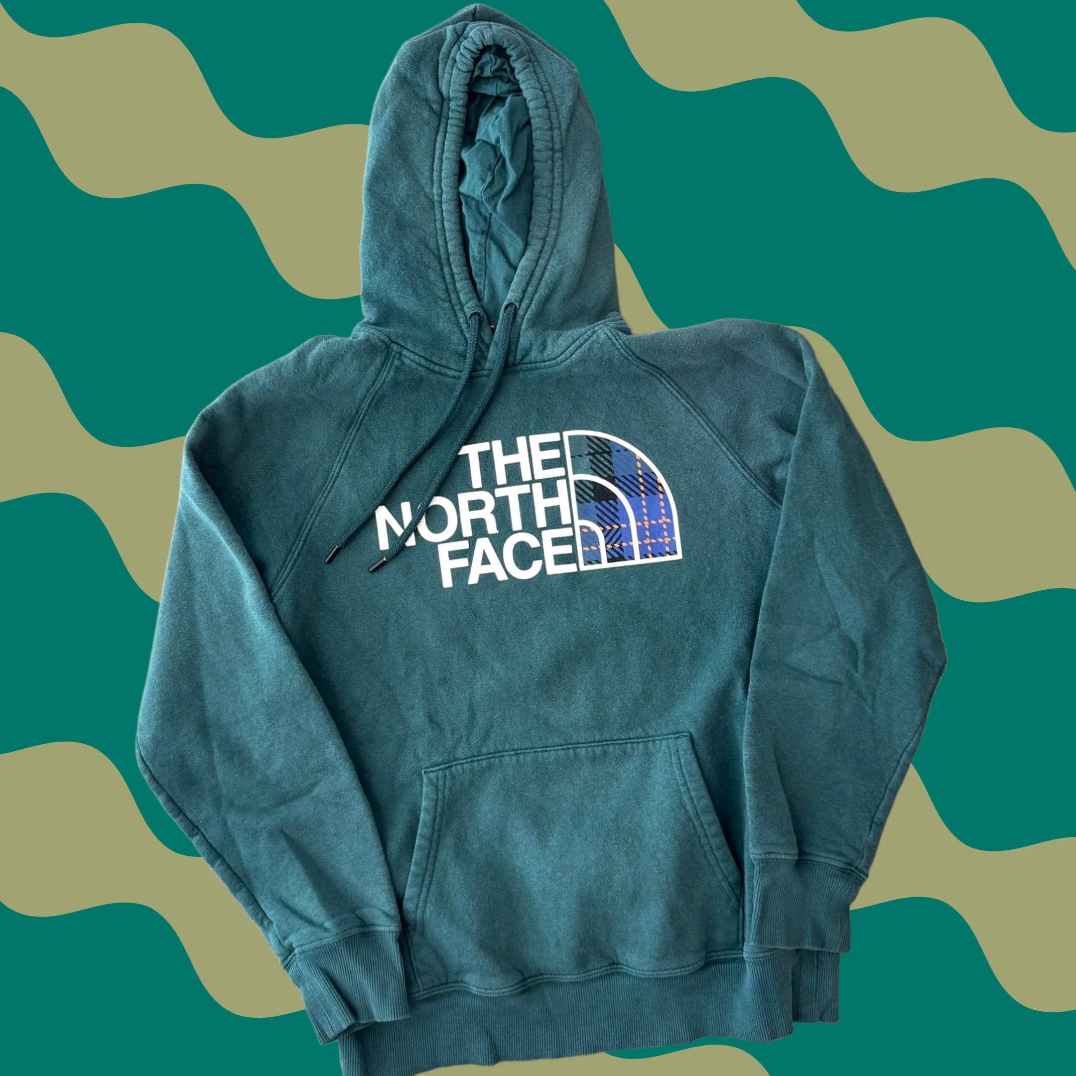 The North Face VINTAGE The North Face Logo Teal Graphic Hoodie Sweatshirt Pullover Women M Blue Size M / US 6-8 / IT 42-44 - 1 Thumbnail