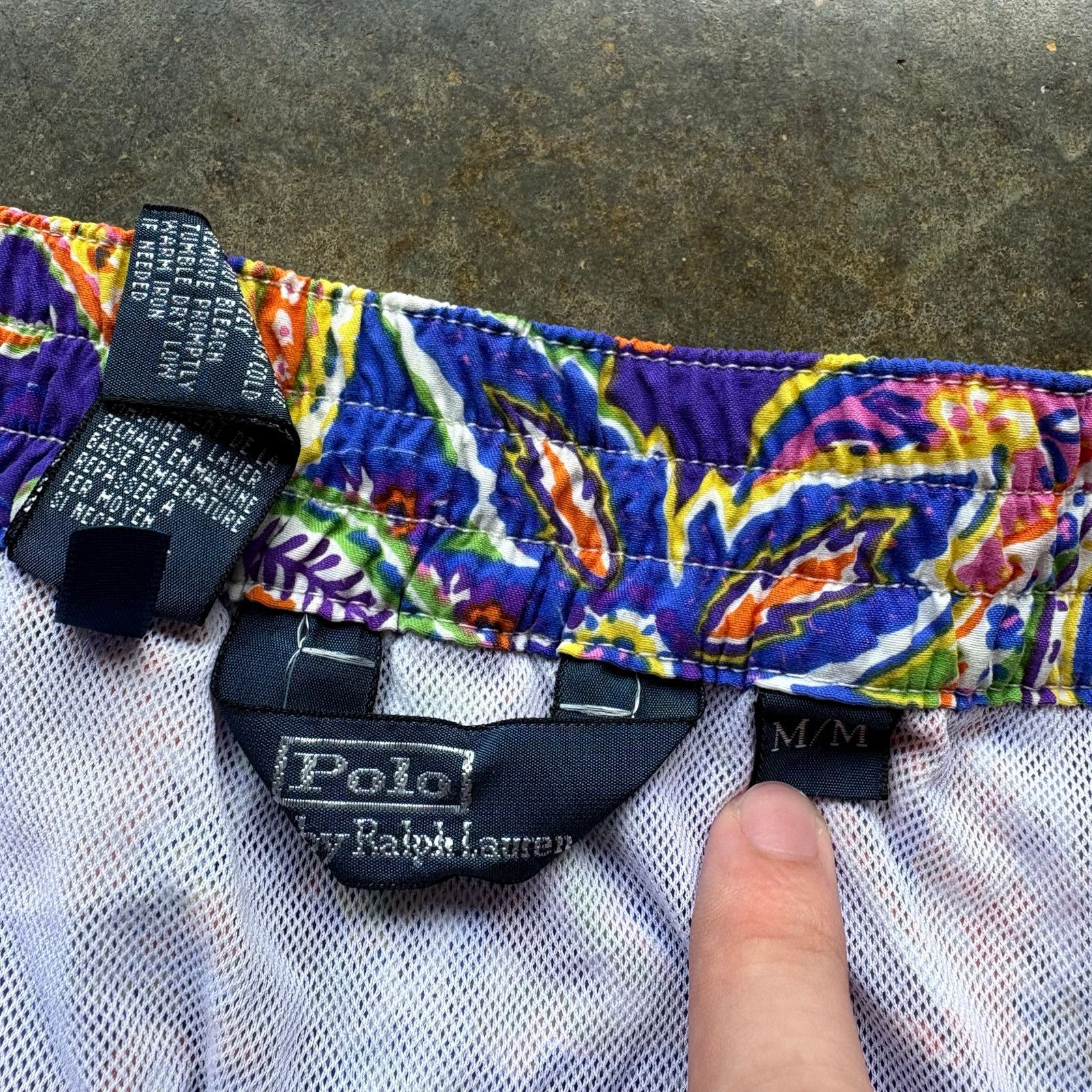 Polo Ralph Lauren Cool Vintage Floral Polo Ralph Lauren Swim Trunks Size US 34 / EU 50 - 3 Thumbnail