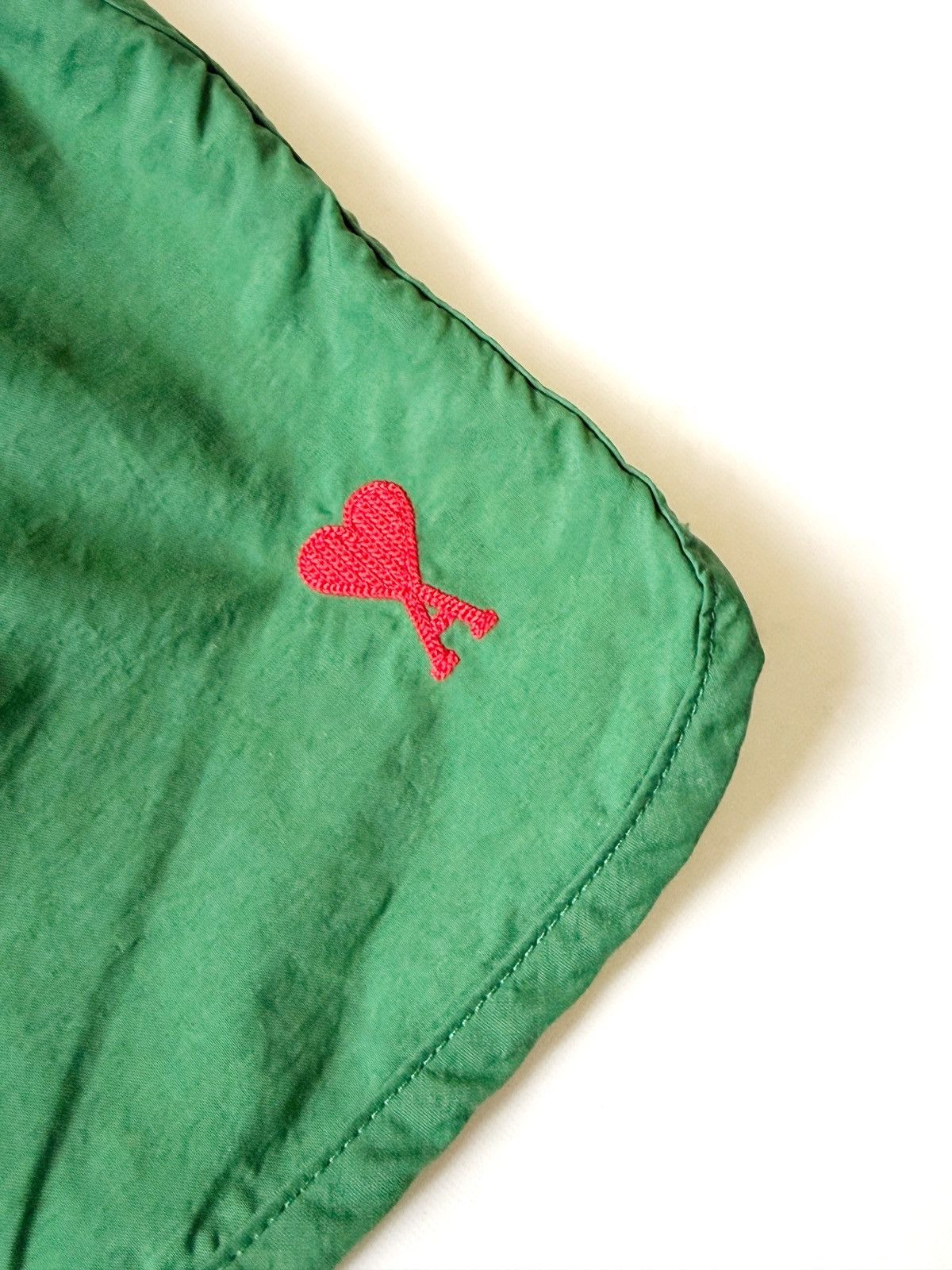 AMI AMI Paris Green Nylon Swim Shorts Red Heart Logo Mens Size S Size US 30 / EU 46 - 2 Thumbnail