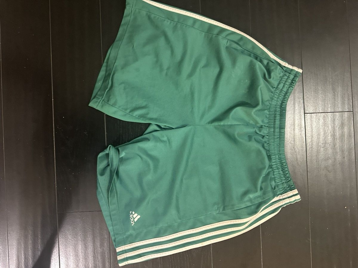 Adidas green adidas shorts Size US 30 / EU 46 - 1 Thumbnail