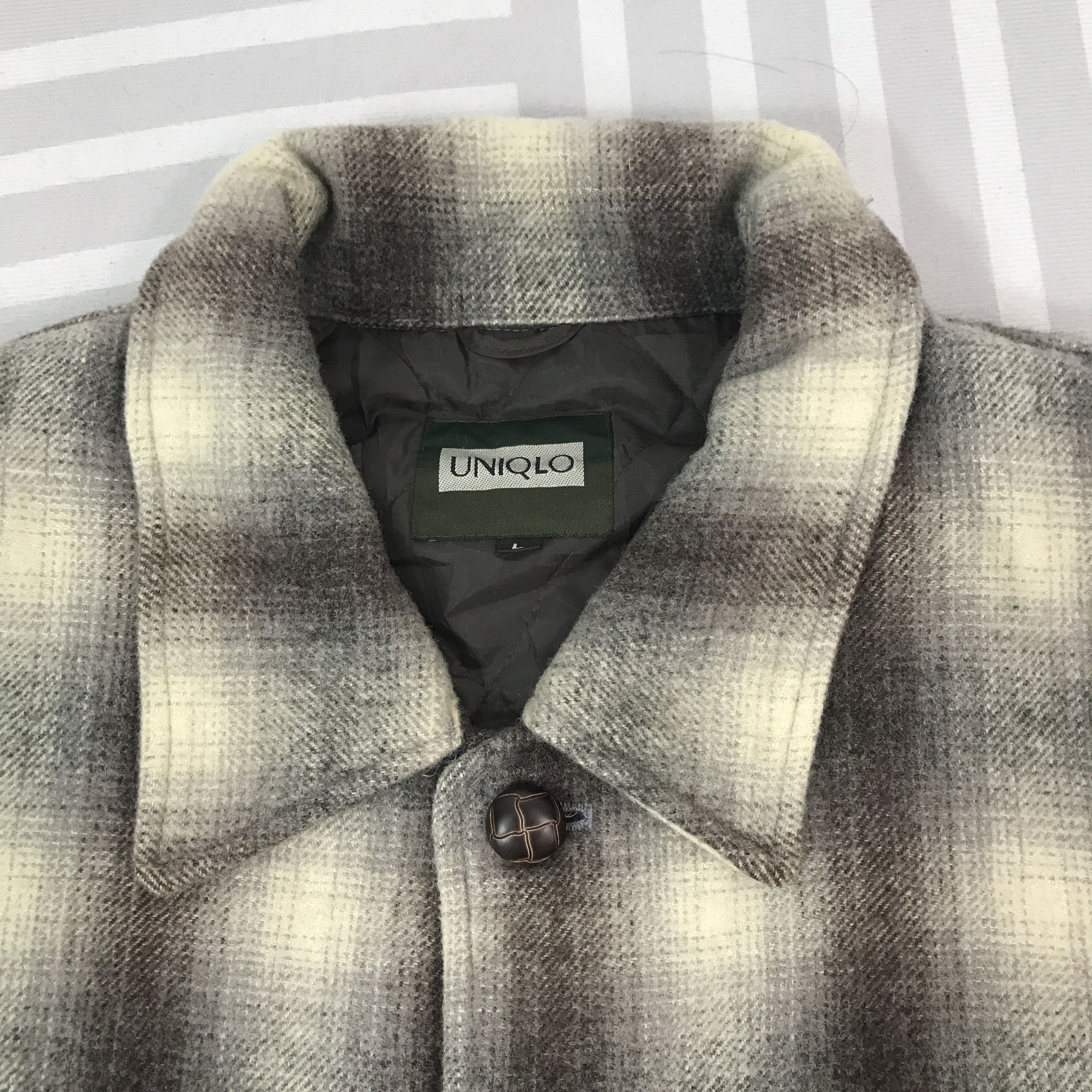 Uniqlo × Vintage Vintage 80s Uniqlo Tartan button Jacket Size US L / EU 52-54 / 3 - 8 Thumbnail