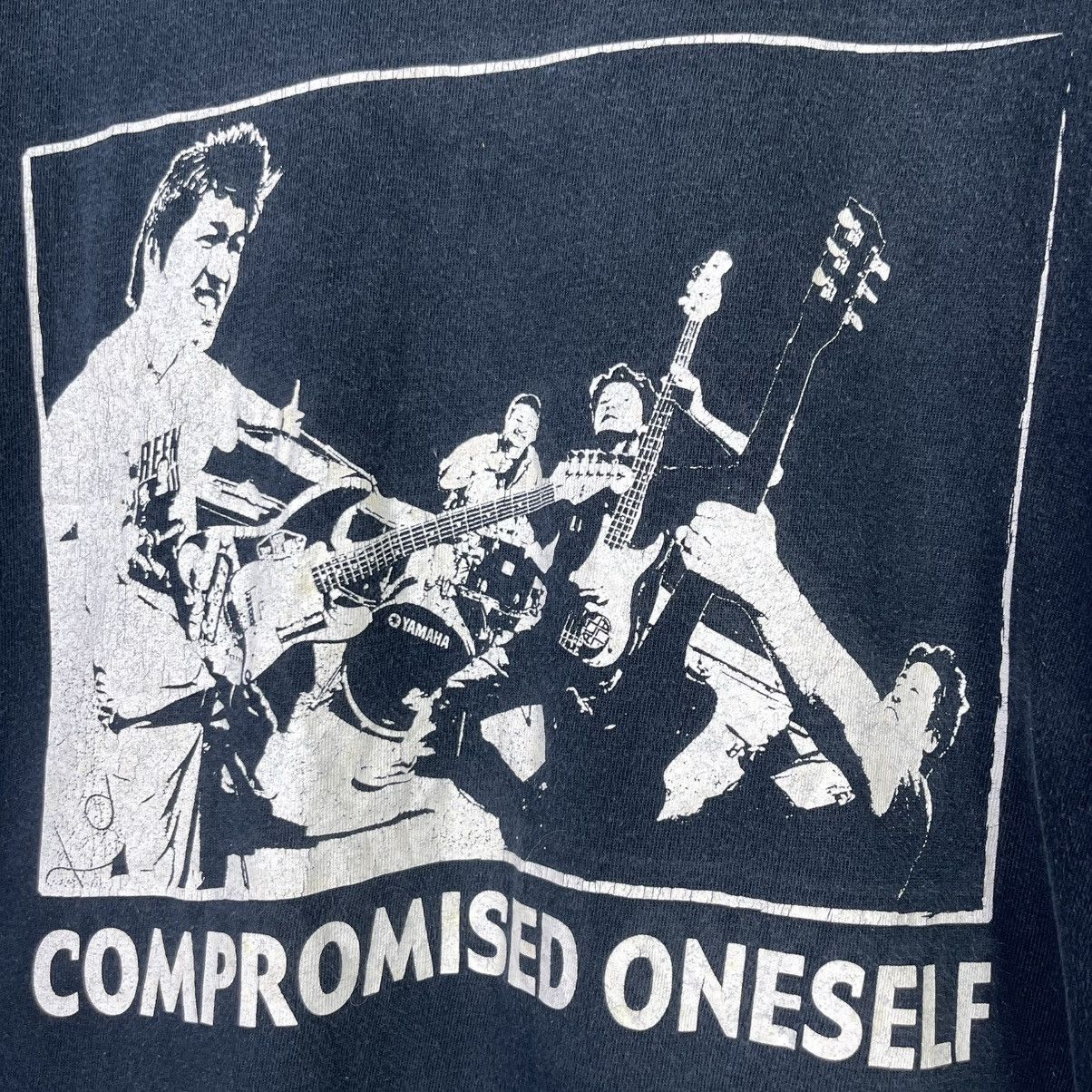 Band Tees × Vintage Vintage Y2k Japanese Band Neutral Caffein Bomb Record Tshirt Size US L / EU 52-54 / 3 - 4 Thumbnail