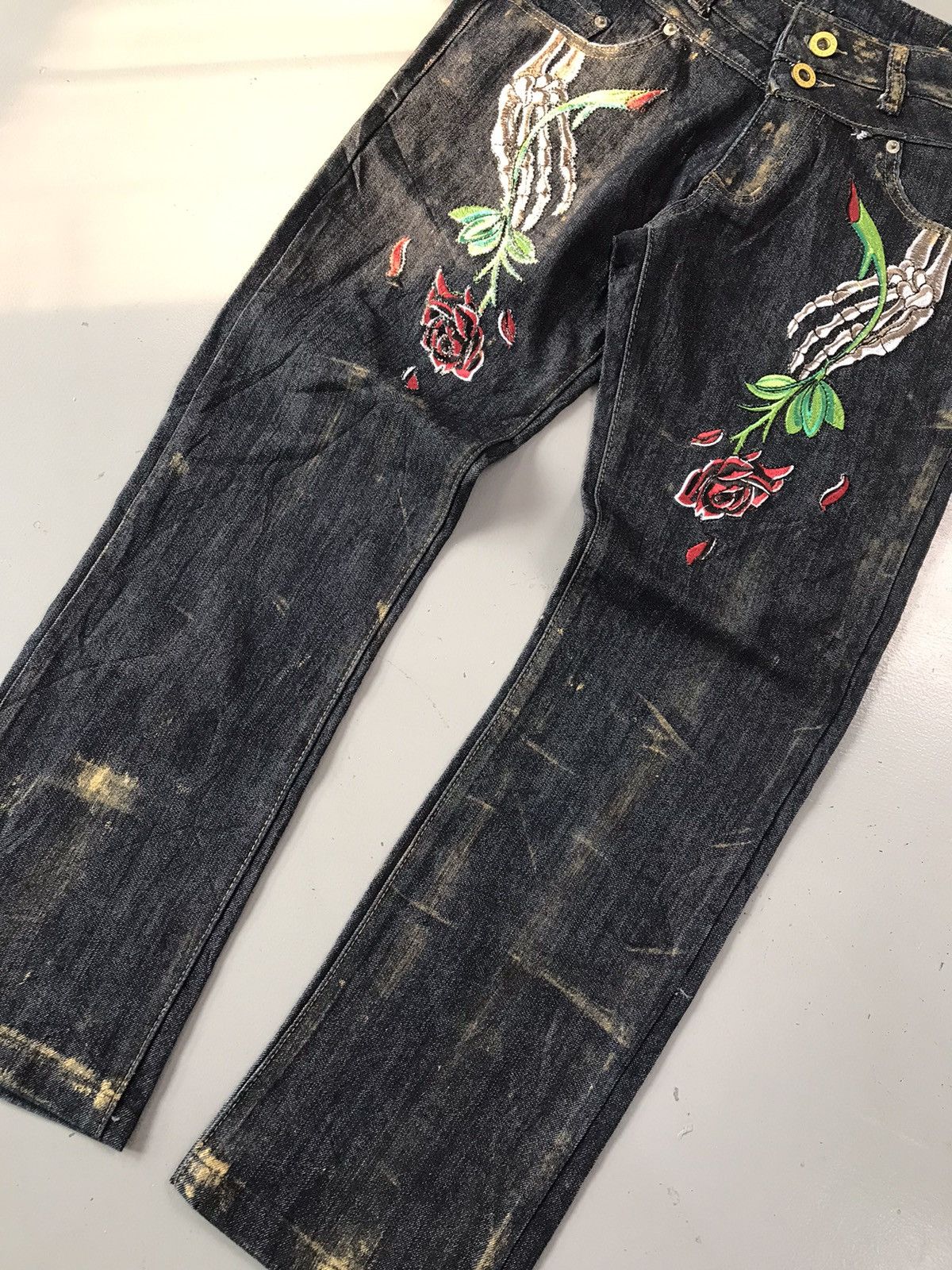 Christian Audigier × Ed Hardy × Vintage Vintage Christian Audigier skull 💀 embroidered denim Size 32" / US 10 / IT 46 - 4 Thumbnail