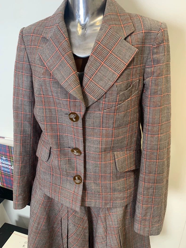 Vivienne Westwood Vivienne Westwood size2 Brown checkered coat and skirt set Size M / US 6-8 / IT 42-44 - 4 Thumbnail