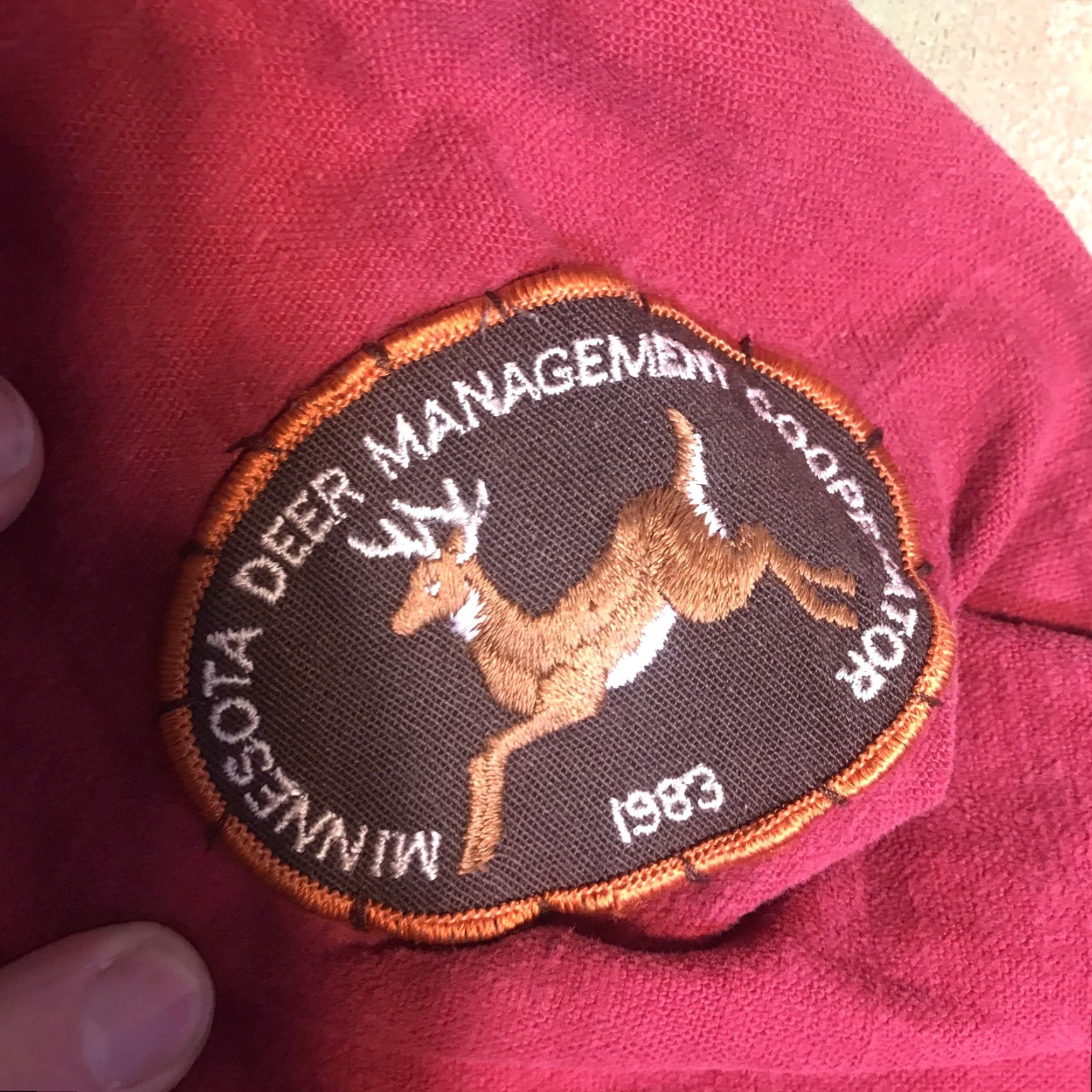 Vintage VINTAGE Klondike Button-Up Shirt Red M Men's 80s Minnesota Deer Management Cooperation Hunting Outdoor Cotton Long Sleeve Button Front Collared Size US M / EU 48-50 / 2 - 7 Thumbnail