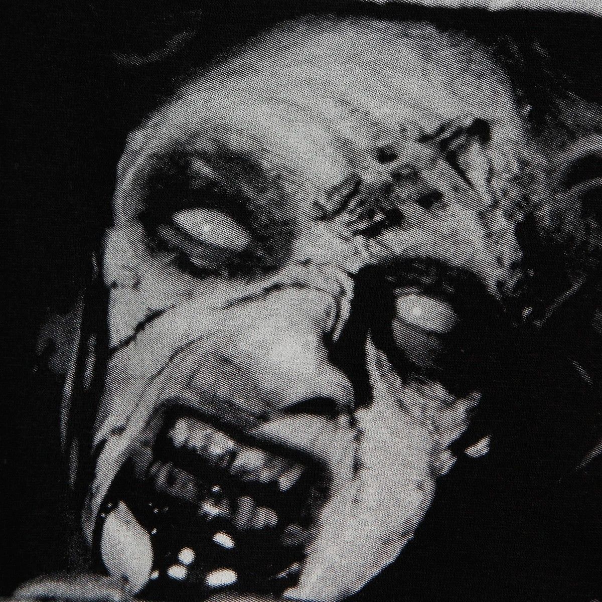 Other 80s Evil Horror T-Shirt Size US XL / EU 56 / 4 - 6 Thumbnail