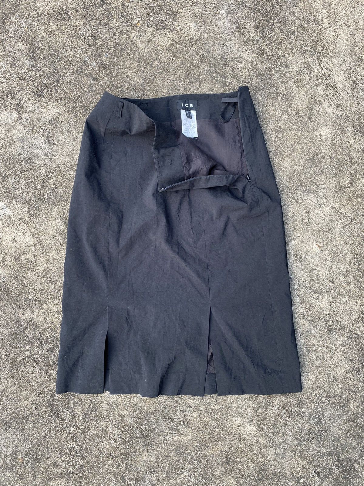 Issey Miyake 🖤BLACKDAY🖤ICB-Japanesebrand Skirt Isseymiyake Size 25" / US 0 / IT 36 - 3 Thumbnail