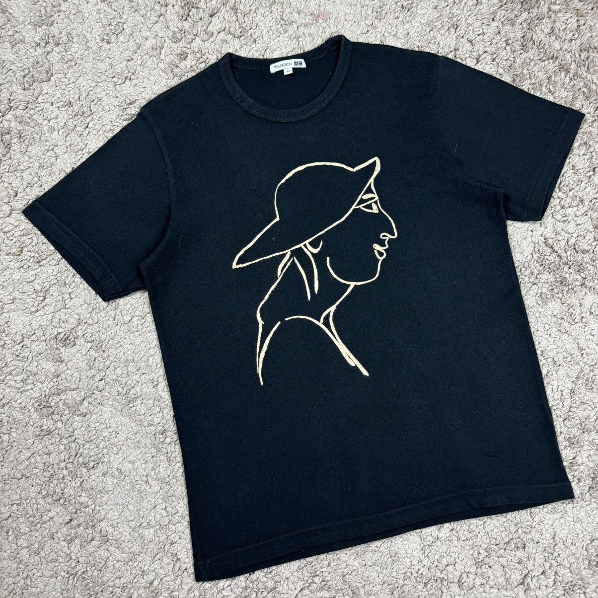 JW Anderson × Japanese Brand × Uniqlo Uniqlo x J.W Anderson T-shirt Size US L / EU 52-54 / 3 - 3 Thumbnail