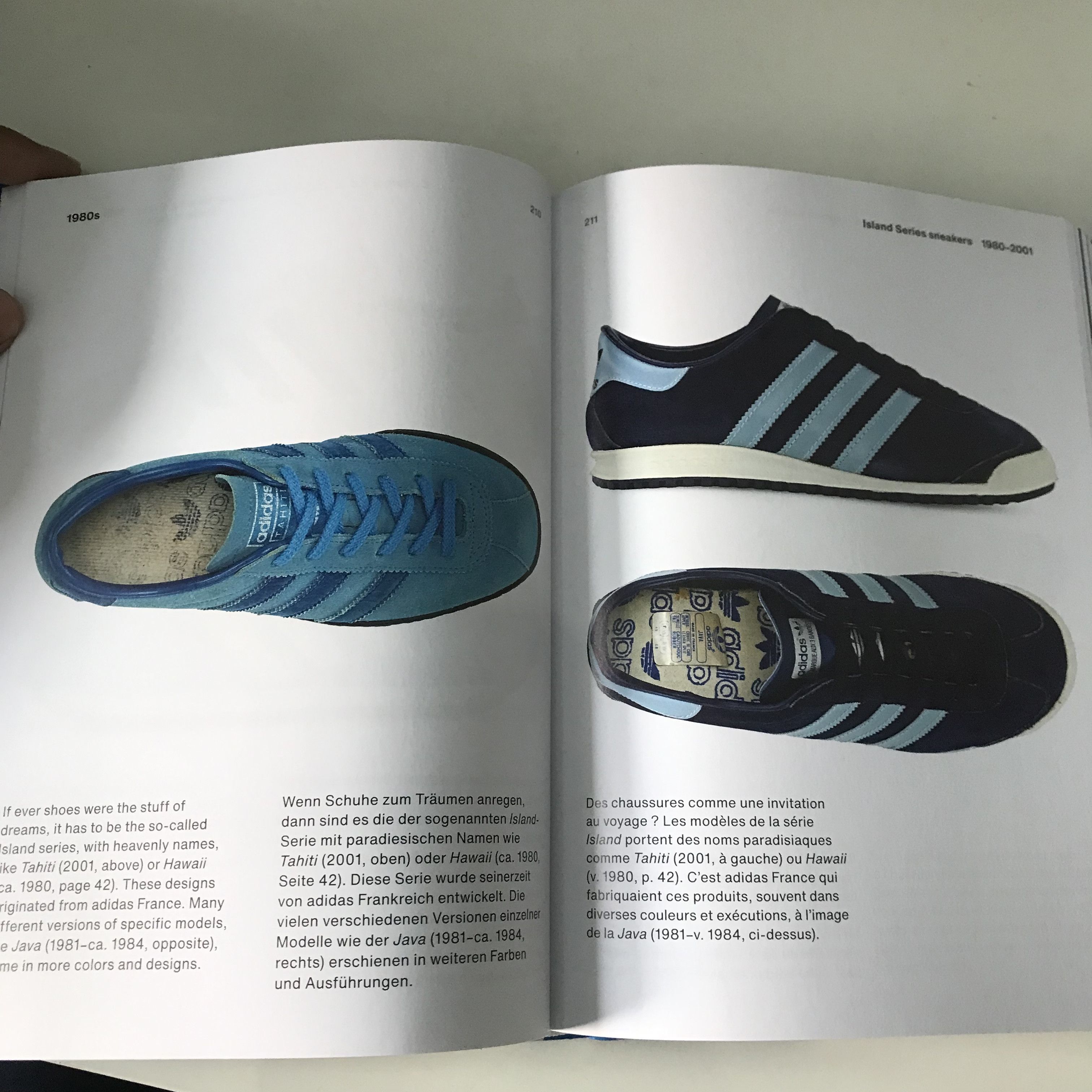 Adidas × Hypebeast × Infinite Archives ADIDAS ARCHIVE BOOK TASCHEN THE FOOTWEAR COLLECTION Sneakers Size ONE SIZE - 19 Thumbnail