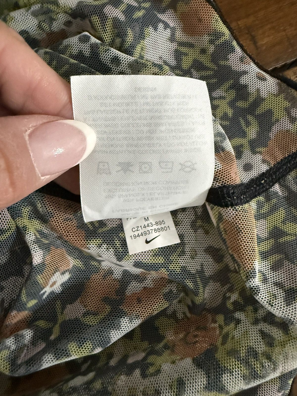 Nike Nike sheer floral crop top Size M / US 6-8 / IT 42-44 - 6 Thumbnail