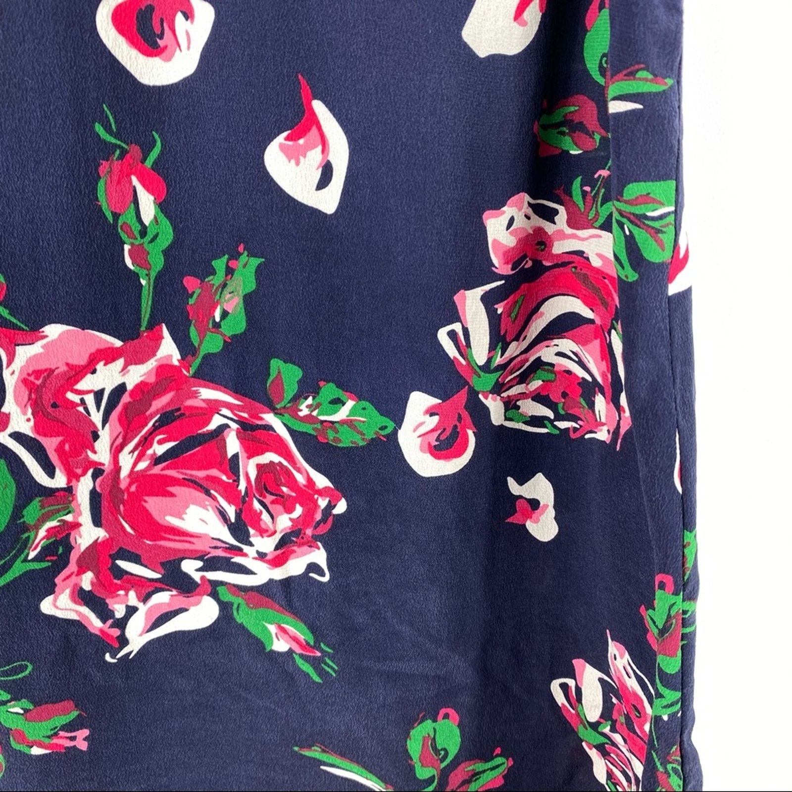 Joie JOIE Rain B Rose Print Tank in Blue - Size Medium Size M / US 6-8 / IT 42-44 - 4 Thumbnail