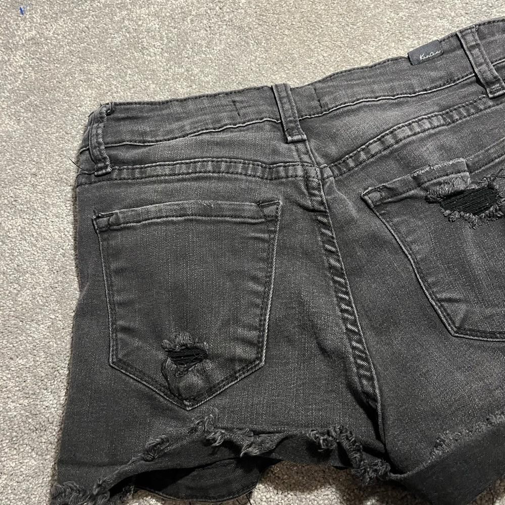 Designer Kancan black distressed short Size 28" / US 6 / IT 42 - 8 Thumbnail