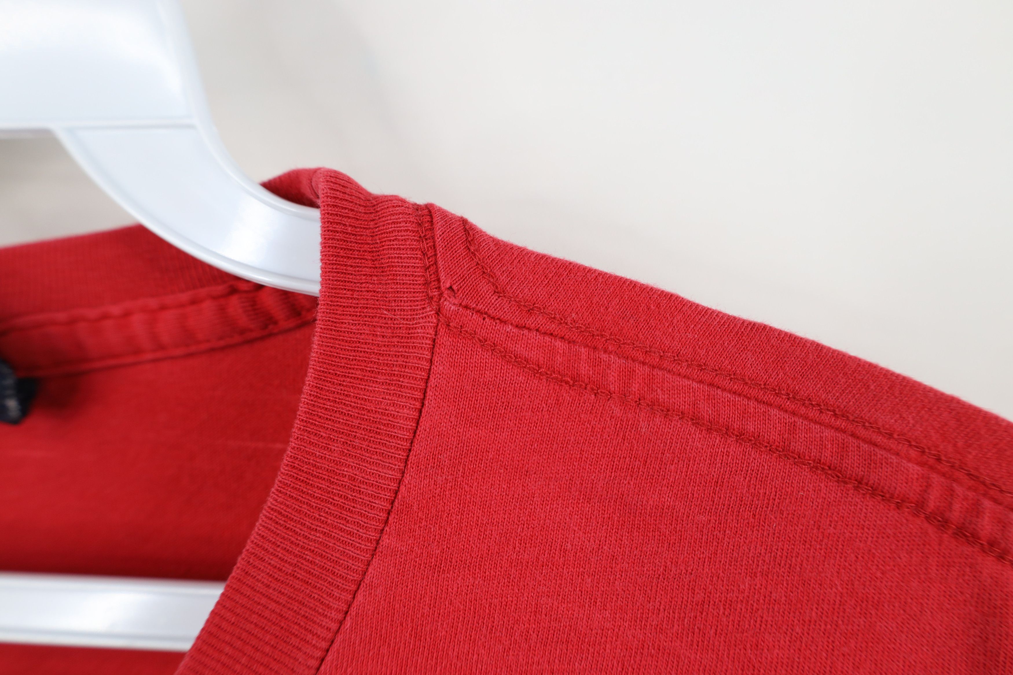 Ralph Lauren Vintage 90s Ralph Lauren Pocket T-Shirt Red Cotton USA Size US M / EU 48-50 / 2 - 6 Thumbnail