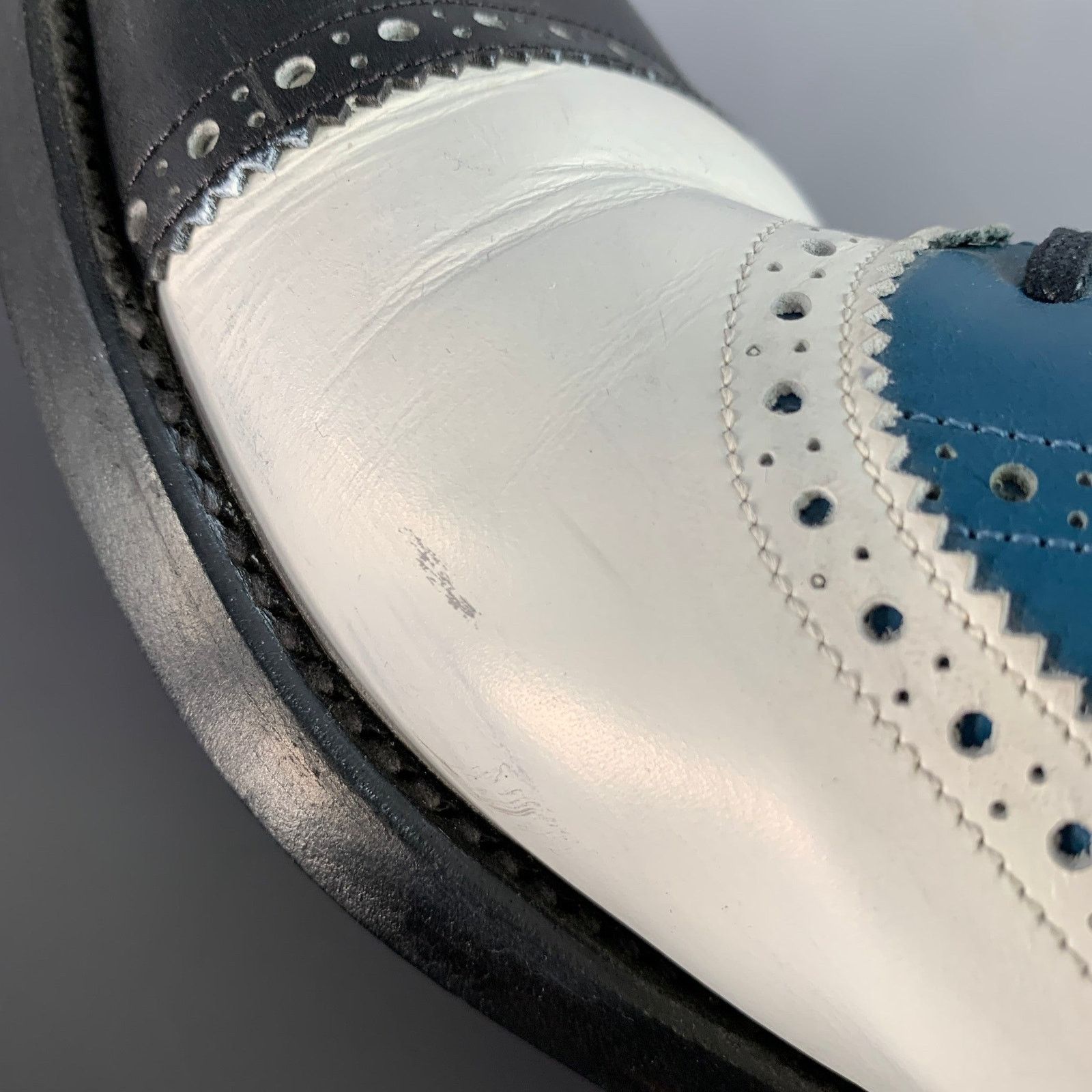 Robert Clergerie 9 Black White Blue Leather Perforated Spectator Lace-Up Size US 9 / EU 42 - 11 Thumbnail