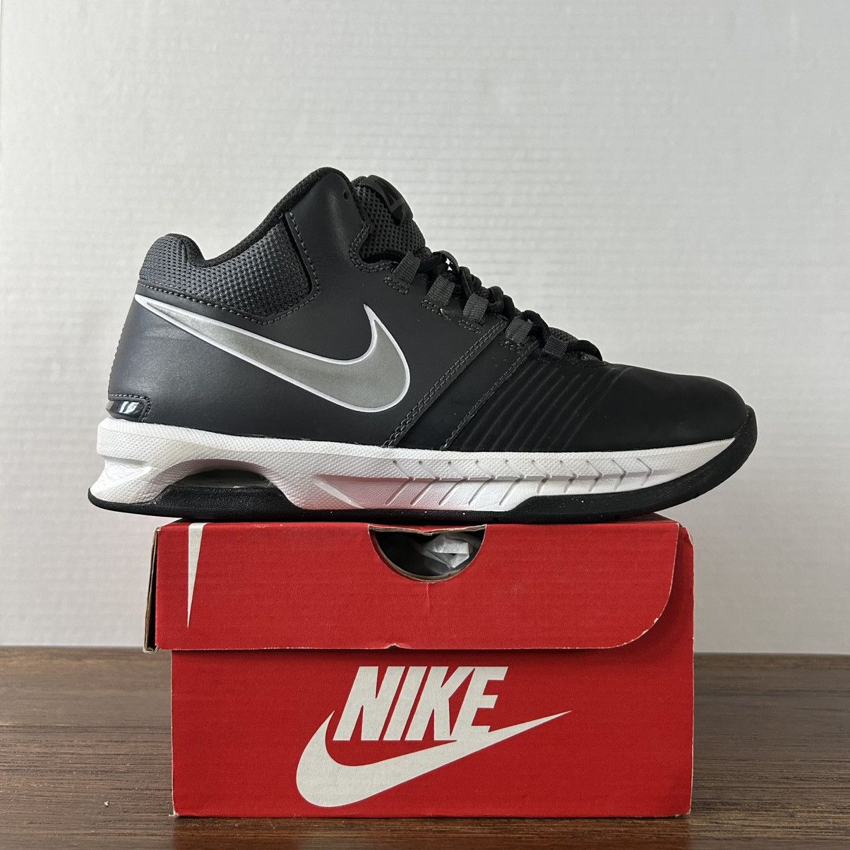 Nike Air Visi Pro V NBK Baseball Shoes Black/Grey Size 8