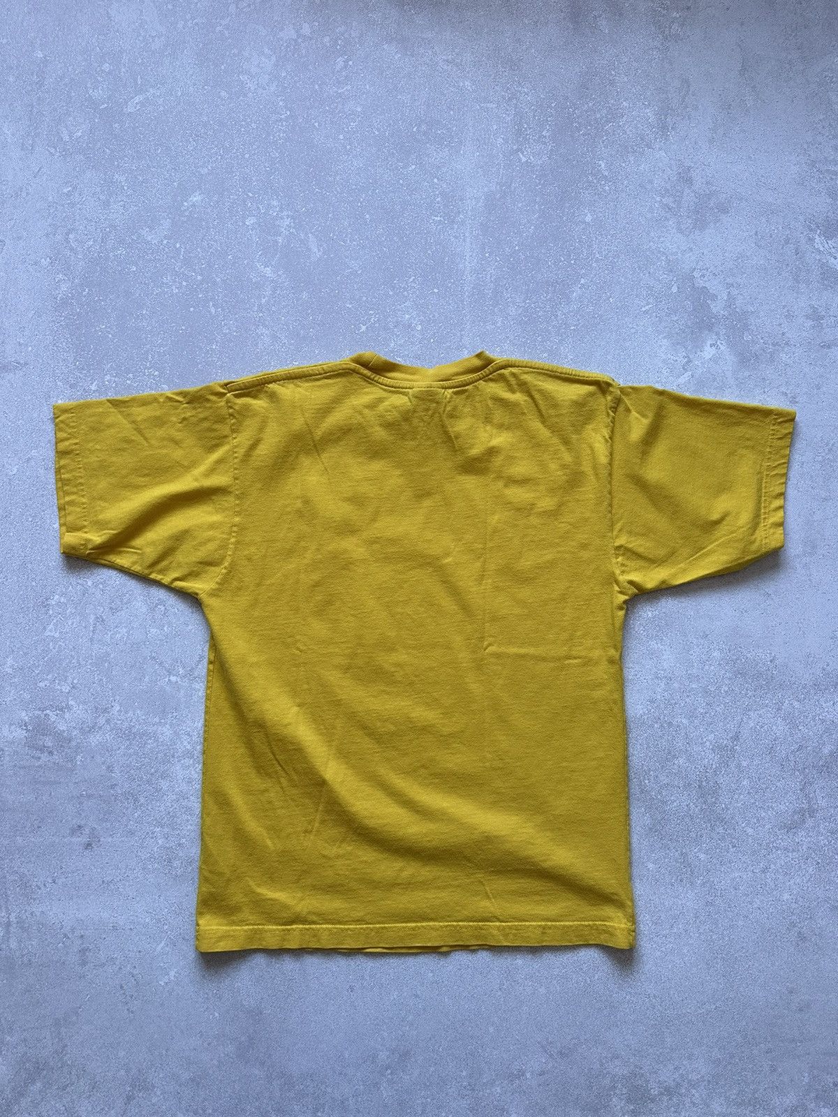 Nike × Vintage T-shirt Nike Vintage Streetwear size S Yellow Size US S / EU 44-46 / 1 - 12 Thumbnail