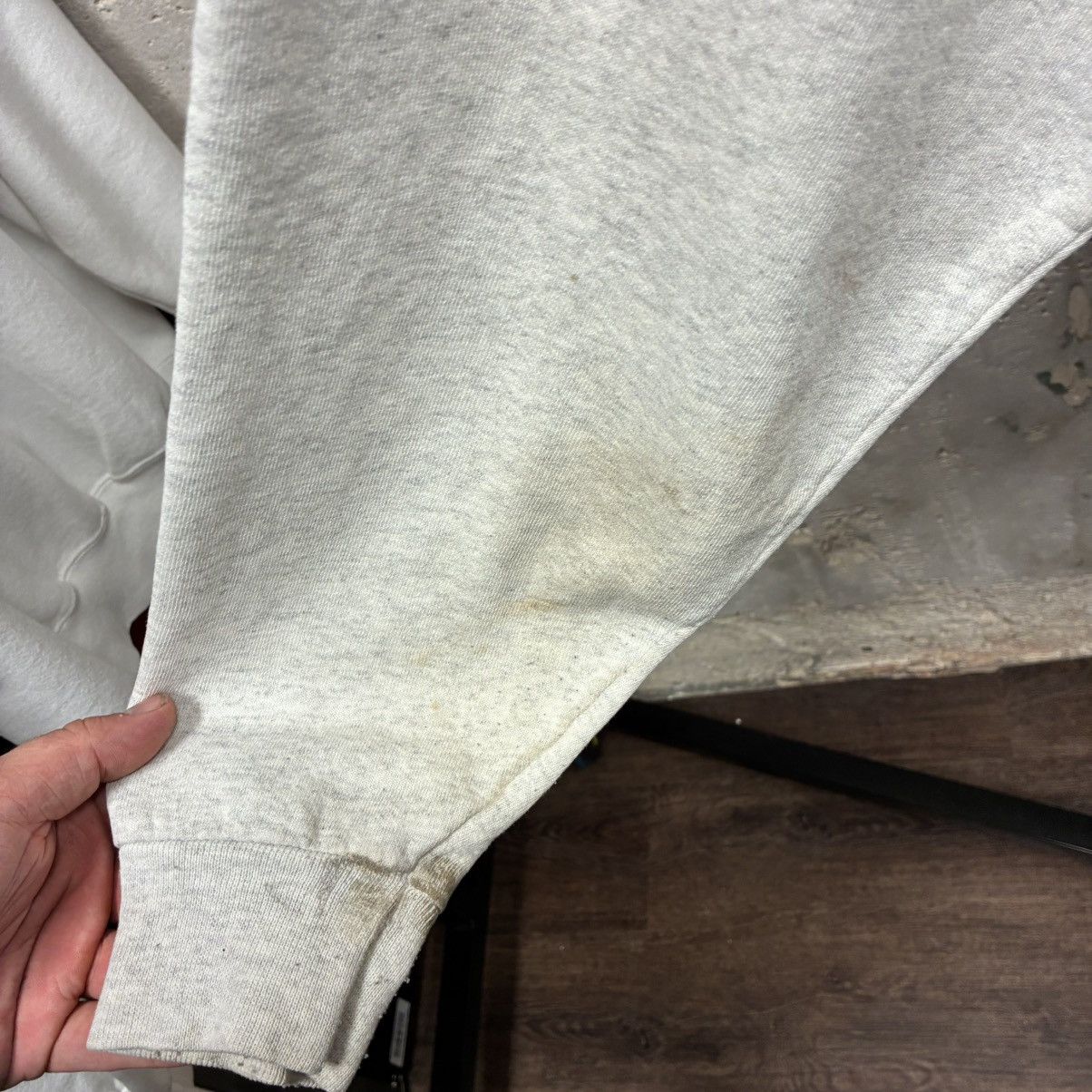 Vintage Vintage Early 90s Gray Raglan Cut Nature Deer Sweatshirt XL Size US XL / EU 56 / 4 - 2 Thumbnail