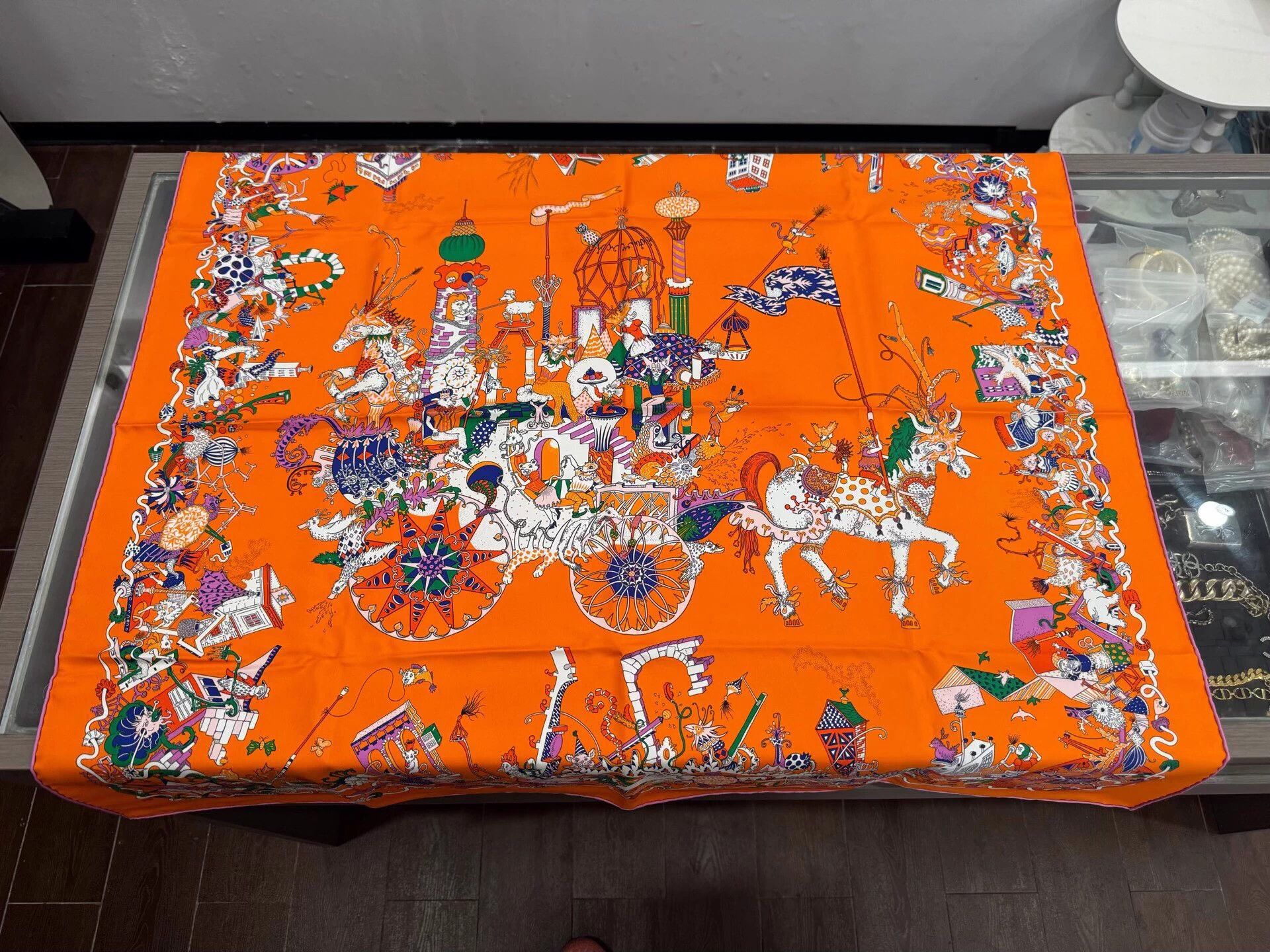 Hermes Hermes Carnaval Orange Cartoon Logo 90x90cm New Size ONE SIZE - 4 Thumbnail
