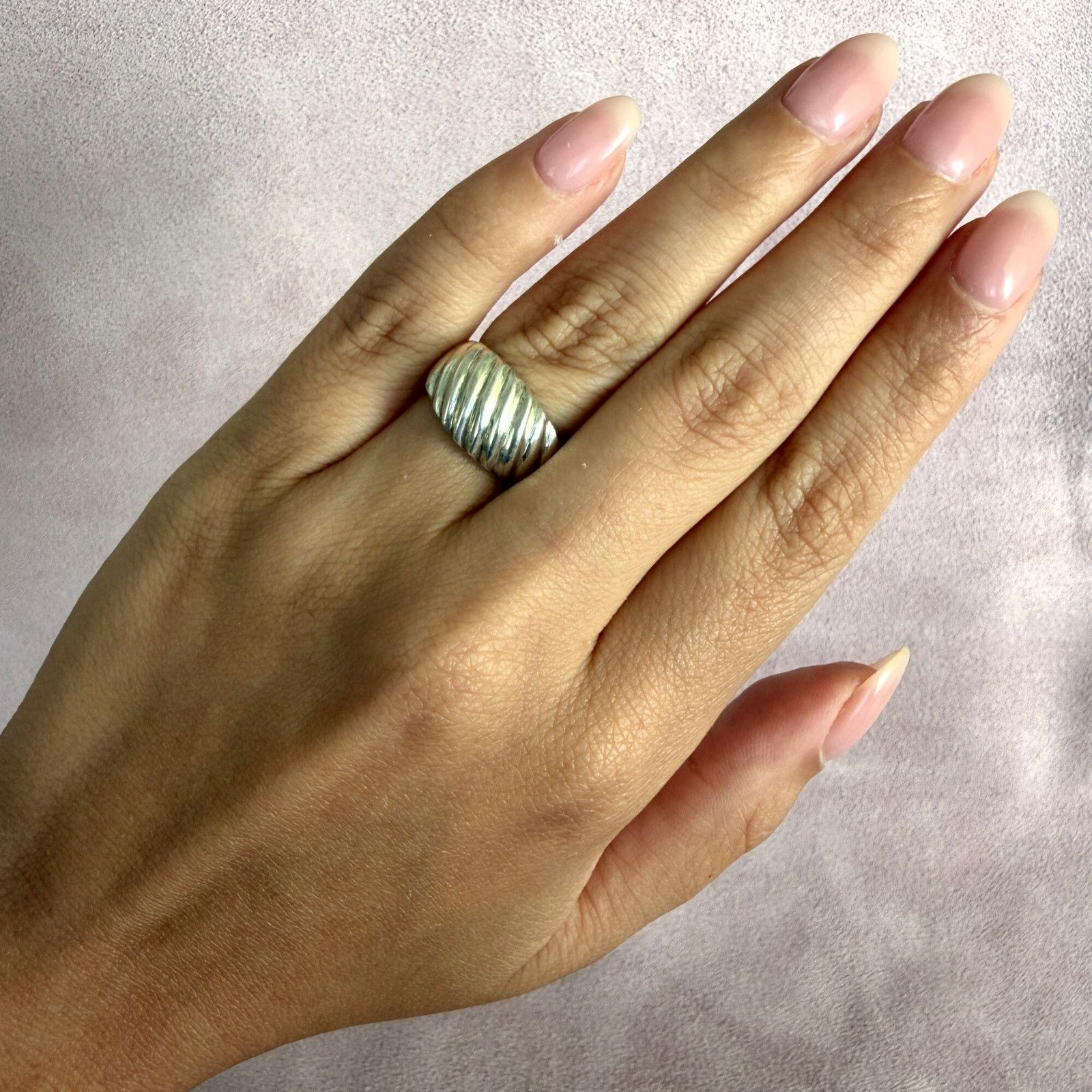 Sterling Silver sterling silver vintage ribbed band ring size 6 Size ONE SIZE - 2 Thumbnail
