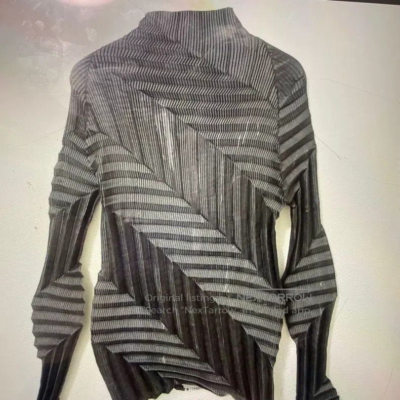 Issey Miyake Issey Miyake Main Line Deform Top Size M / US 6-8 / IT 42-44 - 9 Thumbnail