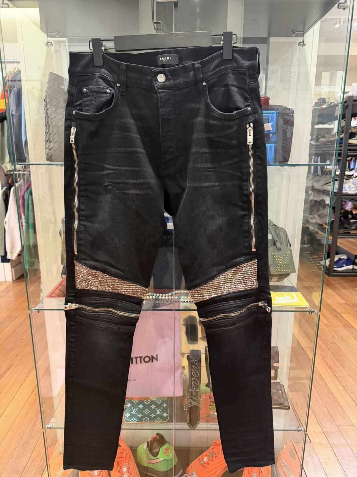 Amiri Amiri MX2 Bandana Patch Denim Jeans Size US 34 / EU 50 - 1 Thumbnail