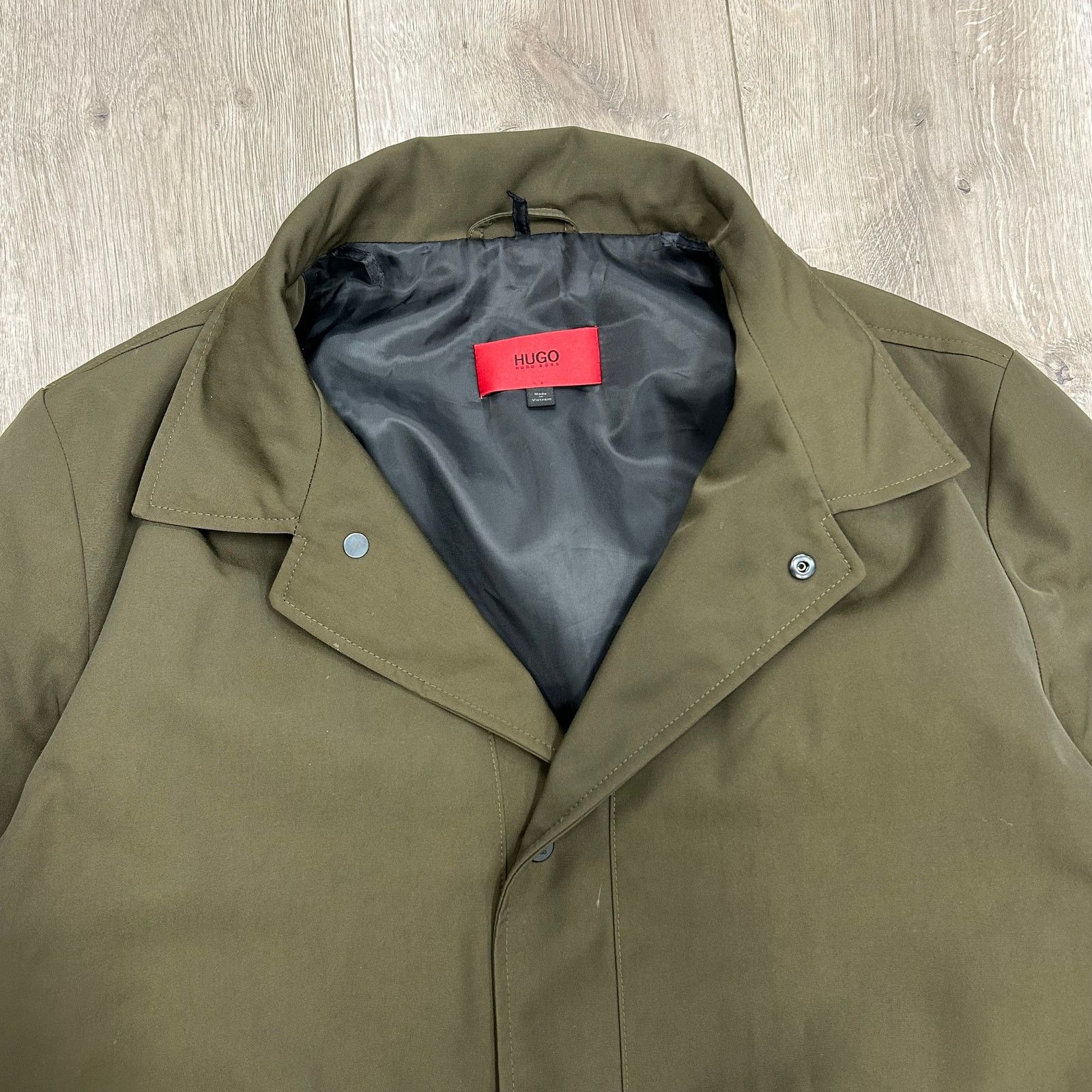 Hugo Boss Hugo Boss Green Lonmg Trench Winter Jacket Coat size Xl B5 Size US XL / EU 56 / 4 - 2 Thumbnail